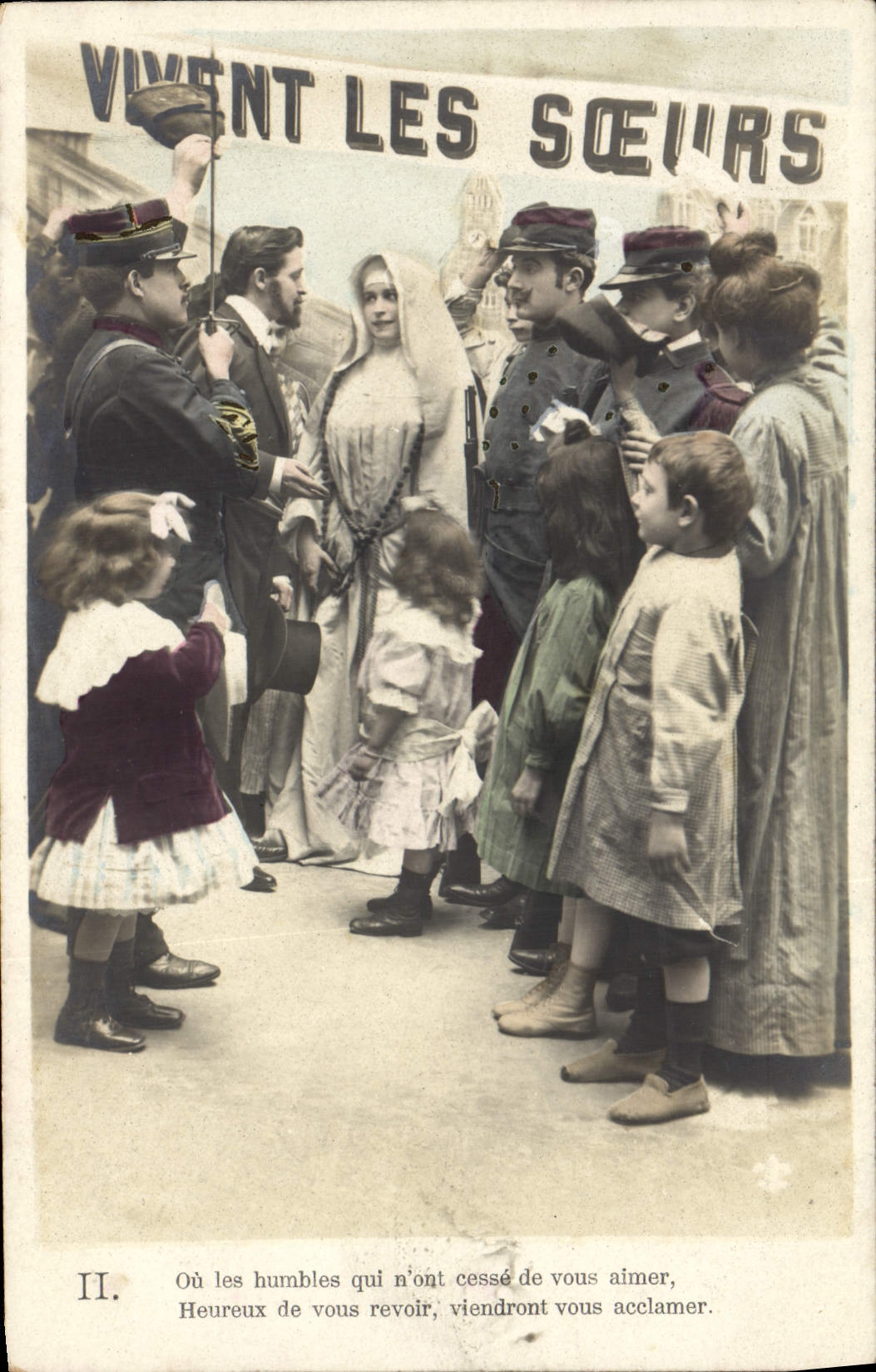 VINTAGE POSTCARD Religieuse Live the sisters