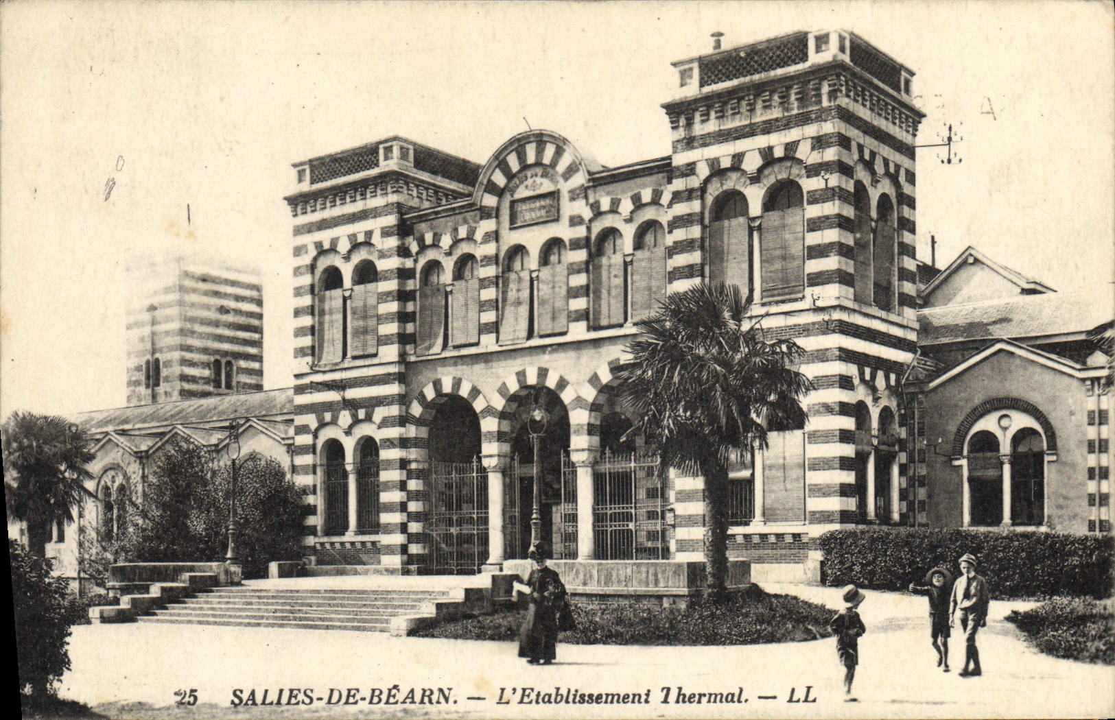 VINTAGE POSTCARD Hydrotherapy Dirtied of Bearn Hydropathic establishment