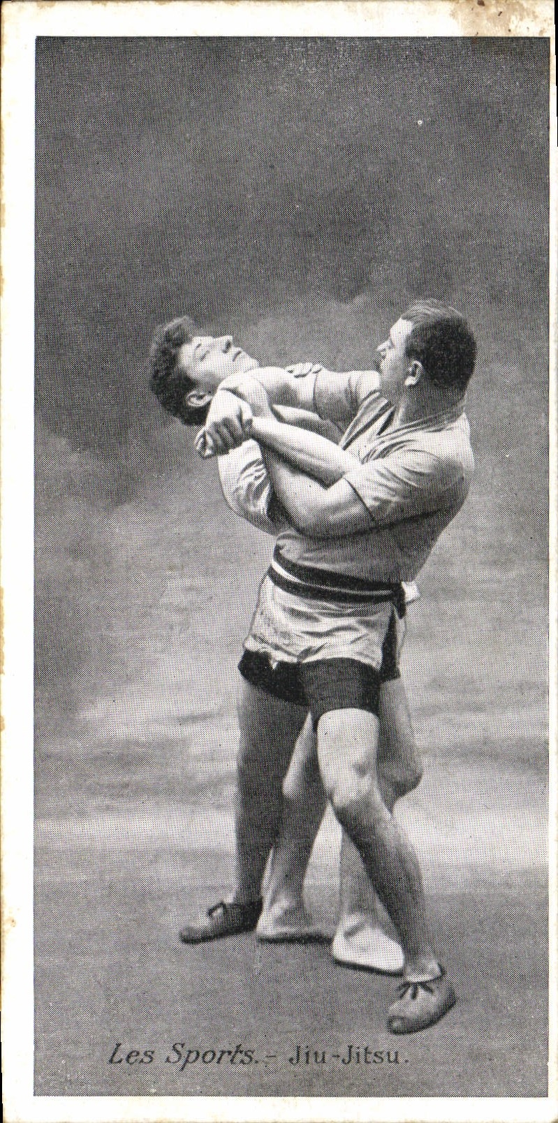 VINTAGE POSTCARD Jiu-Jutsu