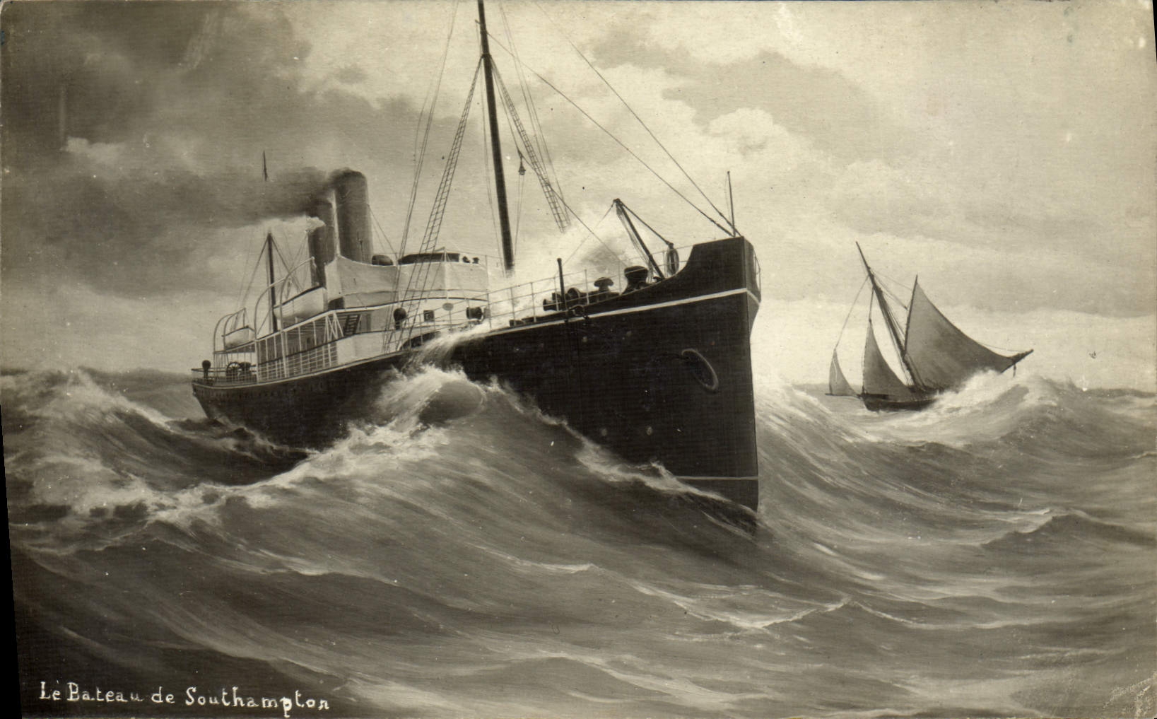 VINTAGE POSTCARD Boat Steamer the boat of Southampton