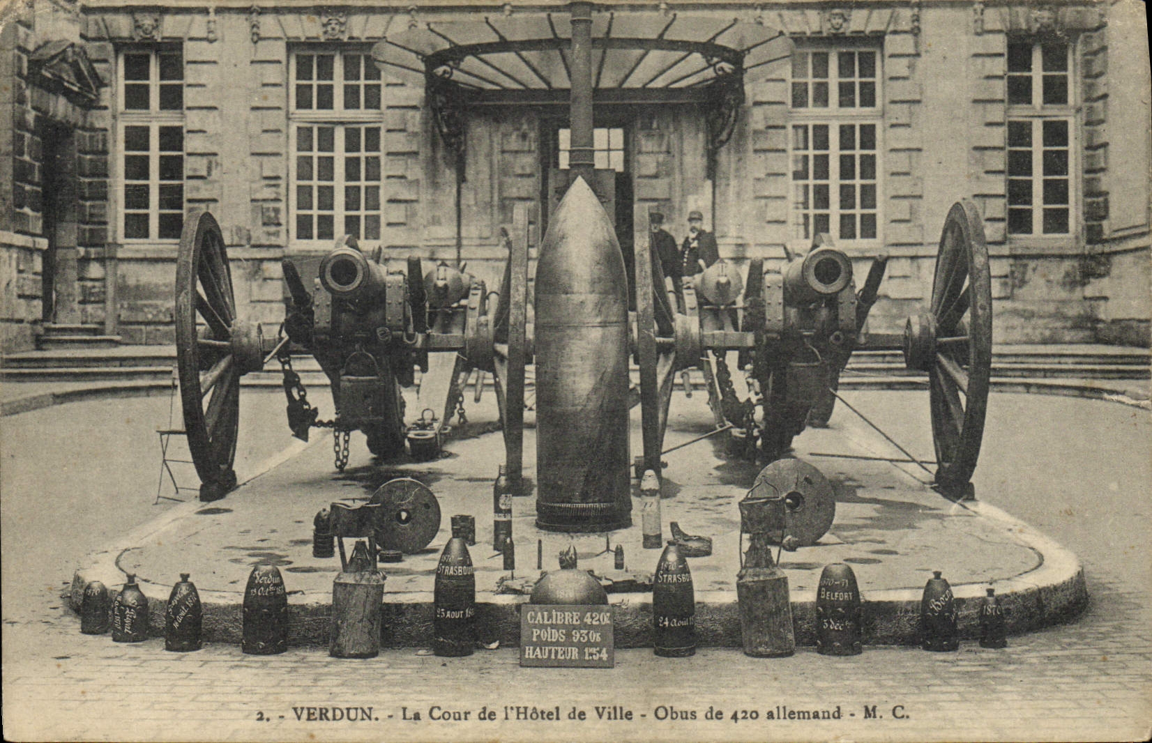 Corte de Militaria París Verdún de la POSTAL de la VENDIMIA de las cáscaras del ayuntamiento del alemán 420