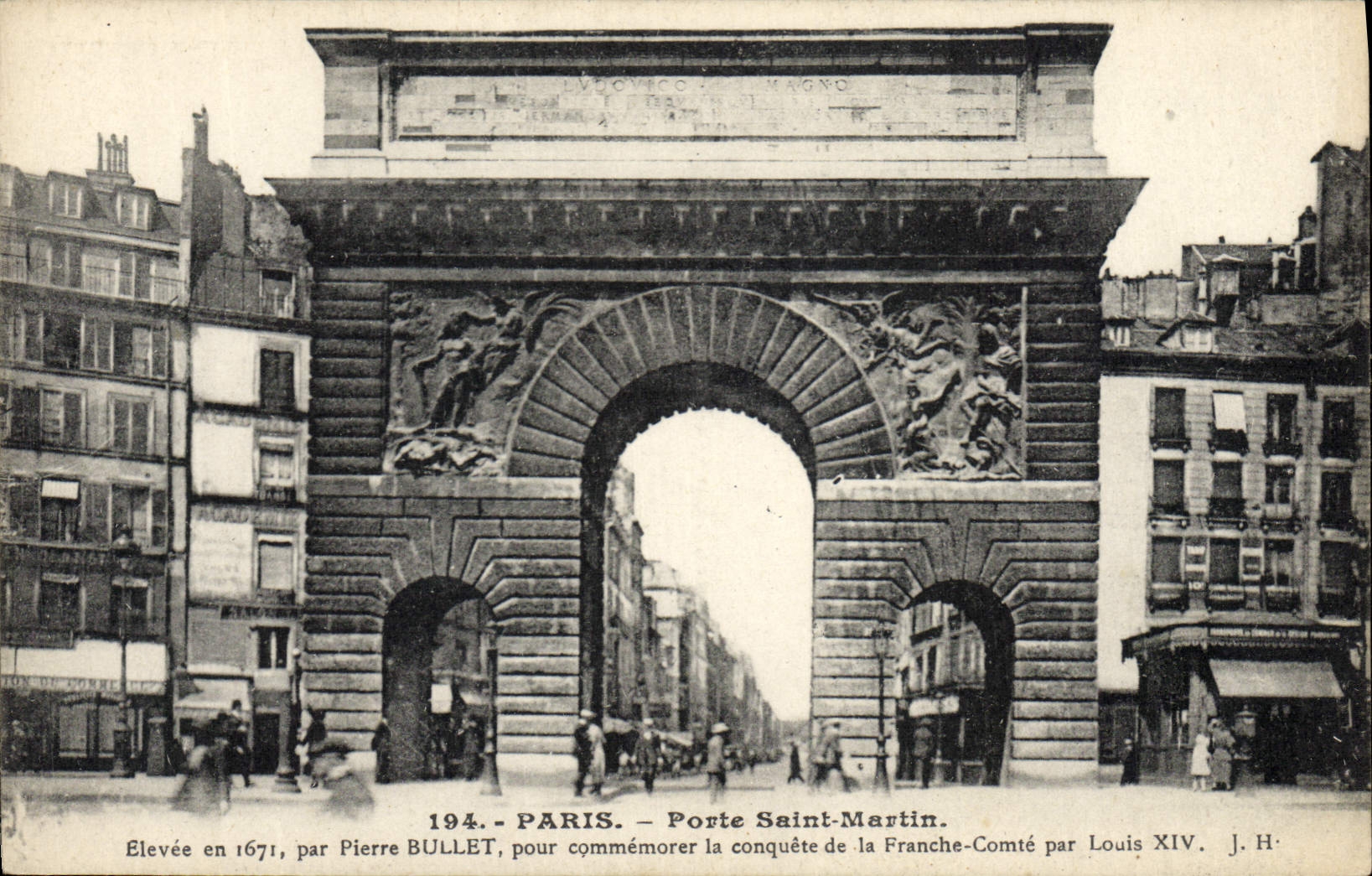 VINTAGE POSTCARD Paris Carries Holy Martin