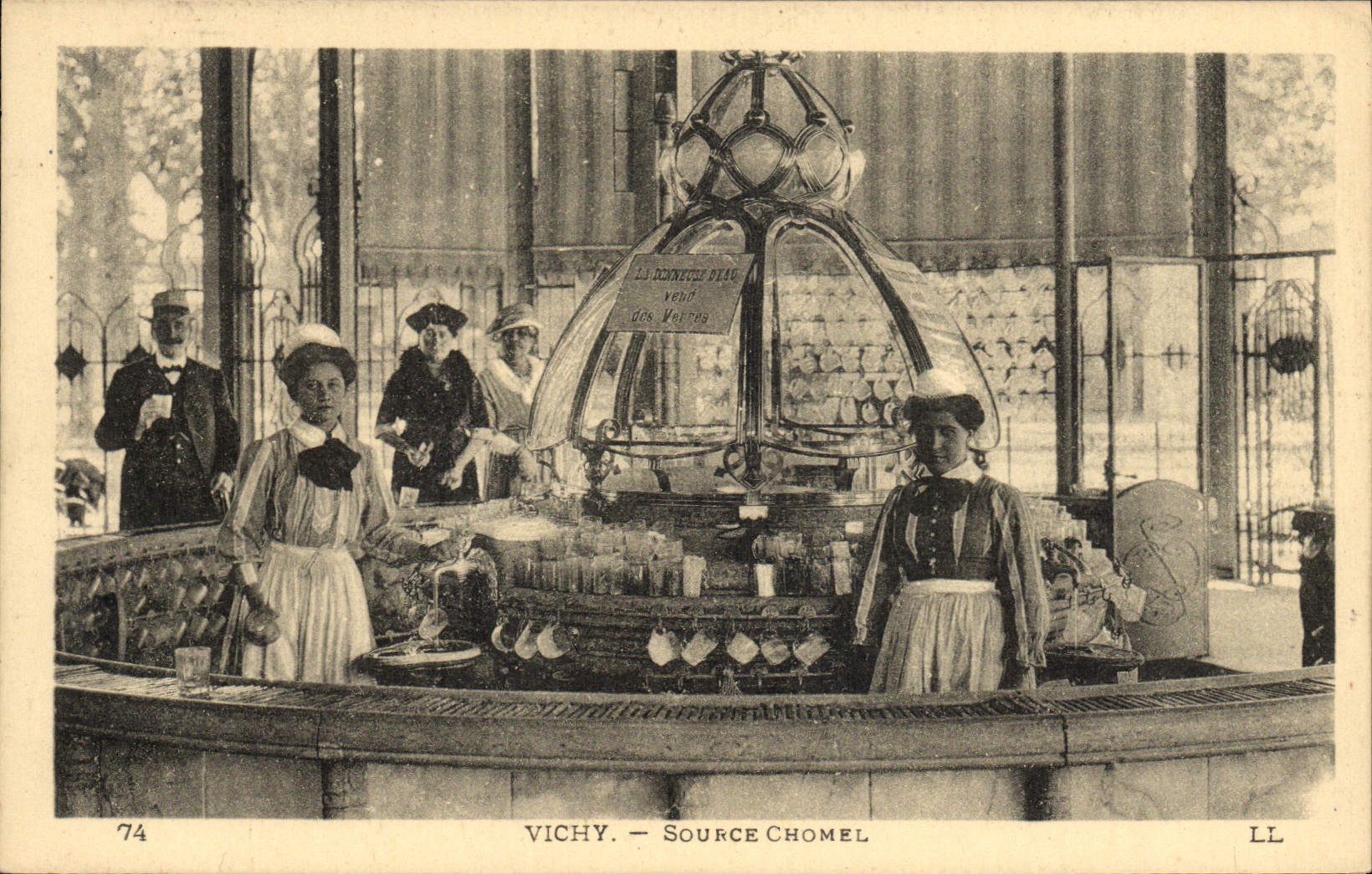 CPA Thermalisme Vichy Source Chomel