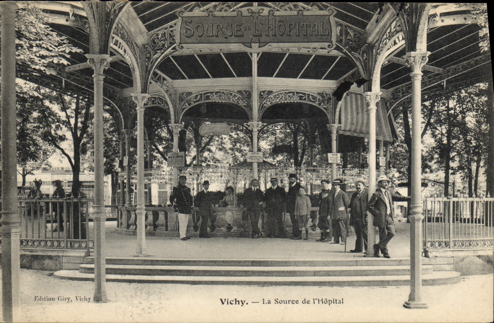 CPA Thermalisme Vichy La Source De I'Hopital