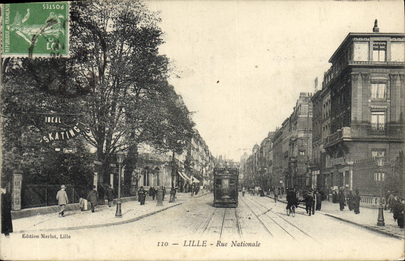 VINTAGE POSTCARD Lille Rue National Tram Roller skates Ideal Skating