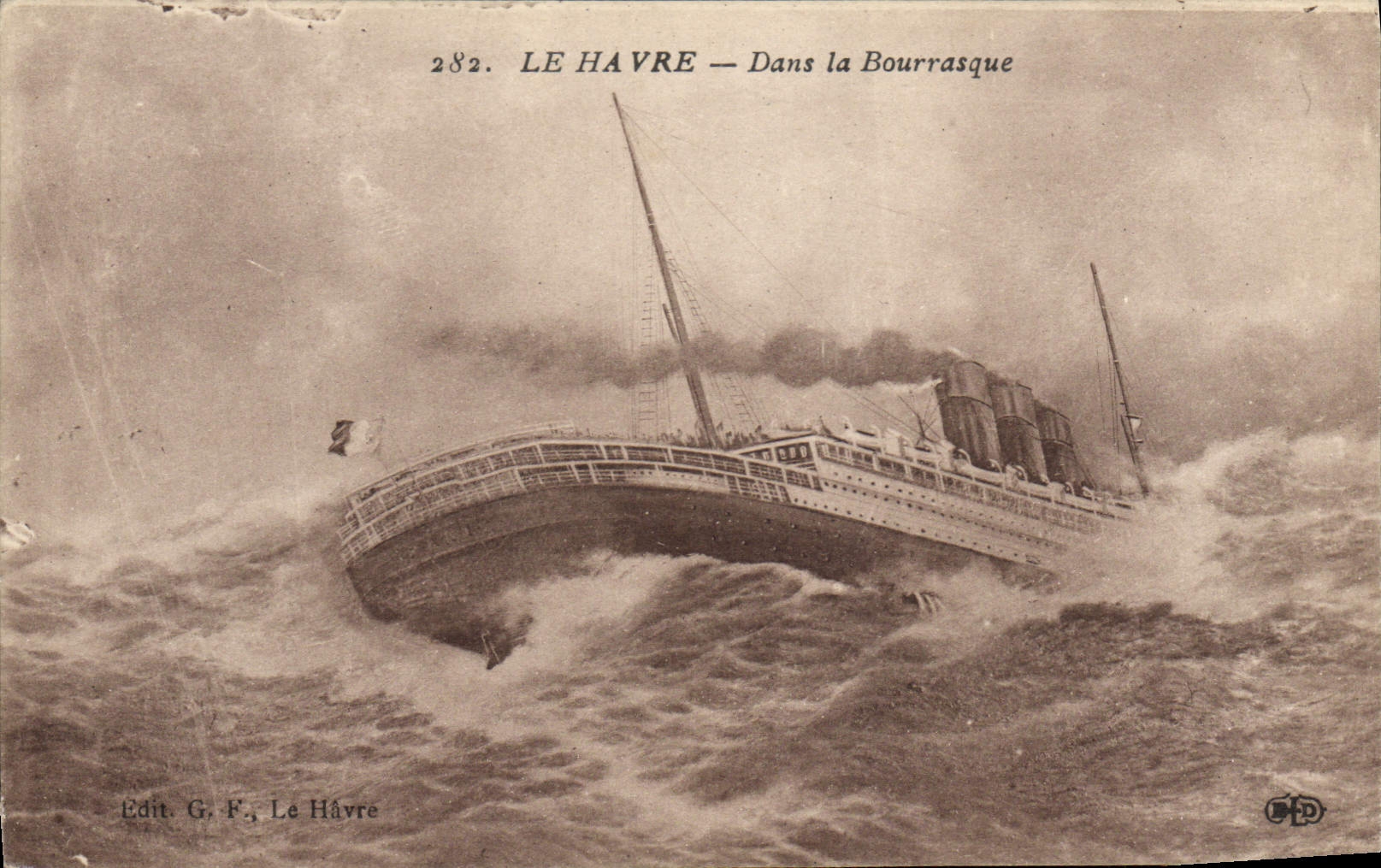 VINTAGE POSTCARD Boat Steamer In the gust of wind