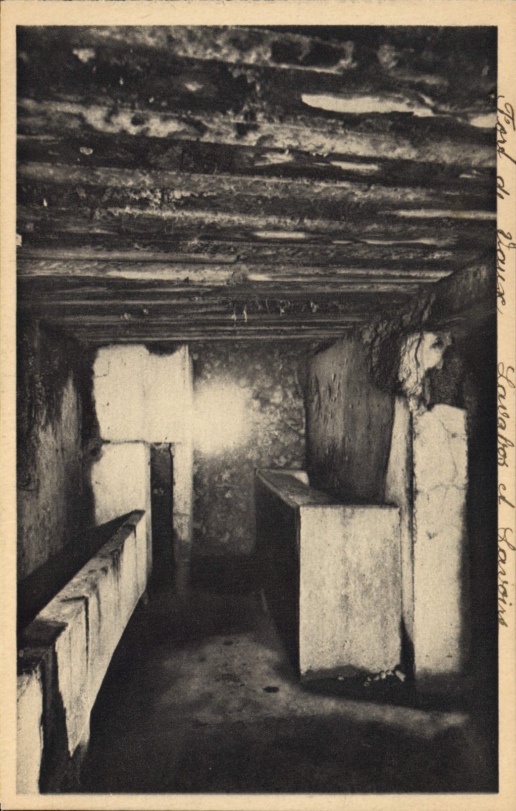 VINTAGE POSTCARD Militaria Fort de Vaux Wash-hand basins And Laundrette