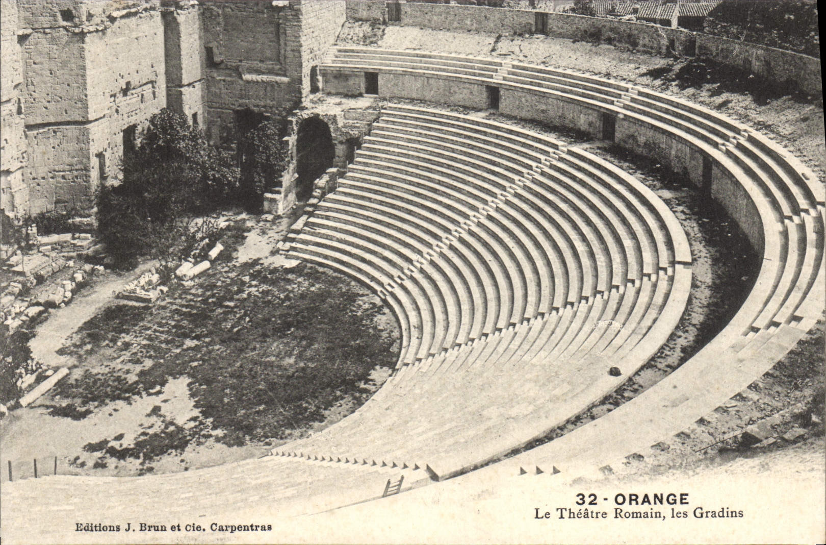 CPA Orange Le Theatre Romain Les Gradins
