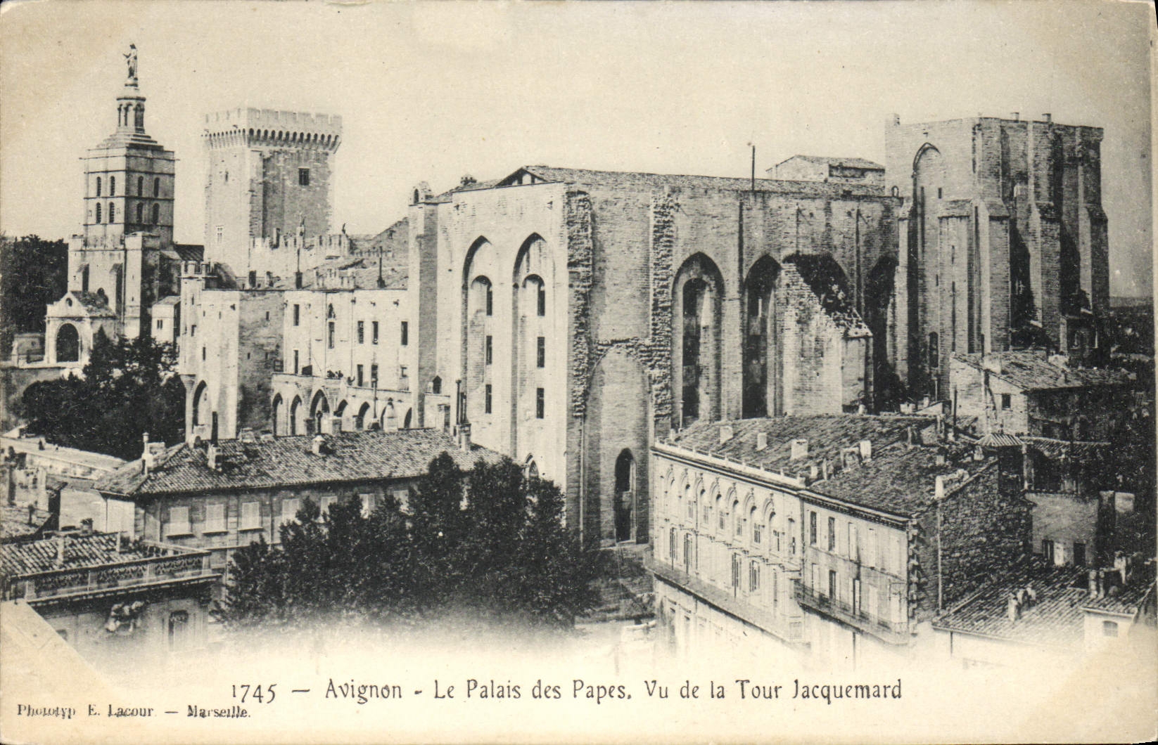 VINTAGE POSTCARD Avignon the Palate Of the Popes Seen of the Jacquemard Tower