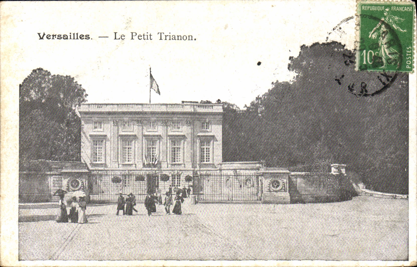 CPA Versailles Le Petit Trianon