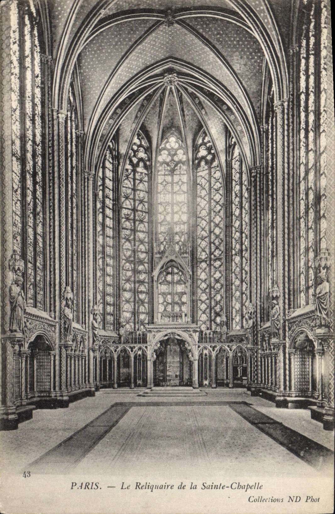 CPA Paris Le Reliquaire De la Sainte Chapelle