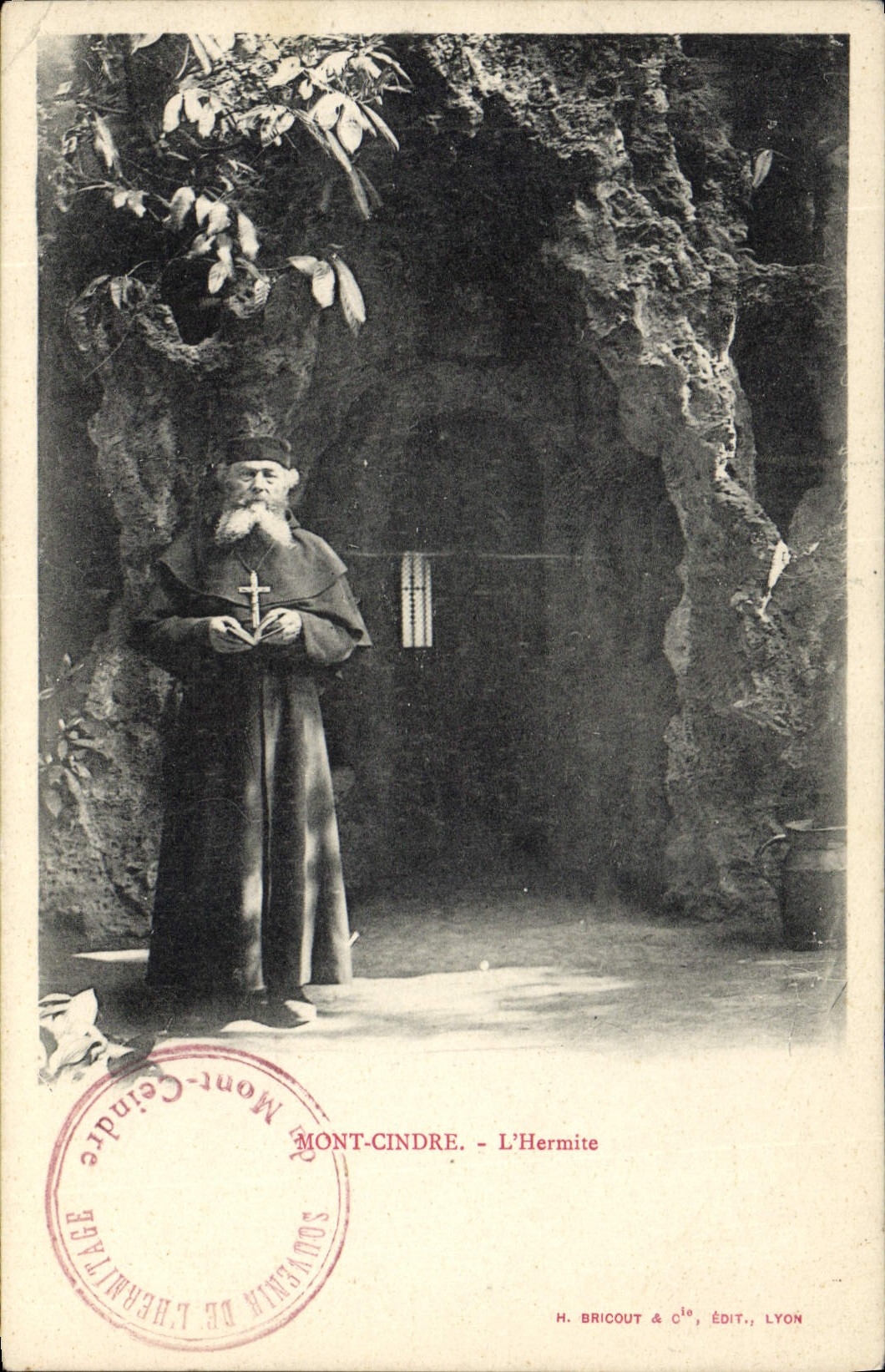 VINTAGE POSTCARD Cindre Mount the hermit