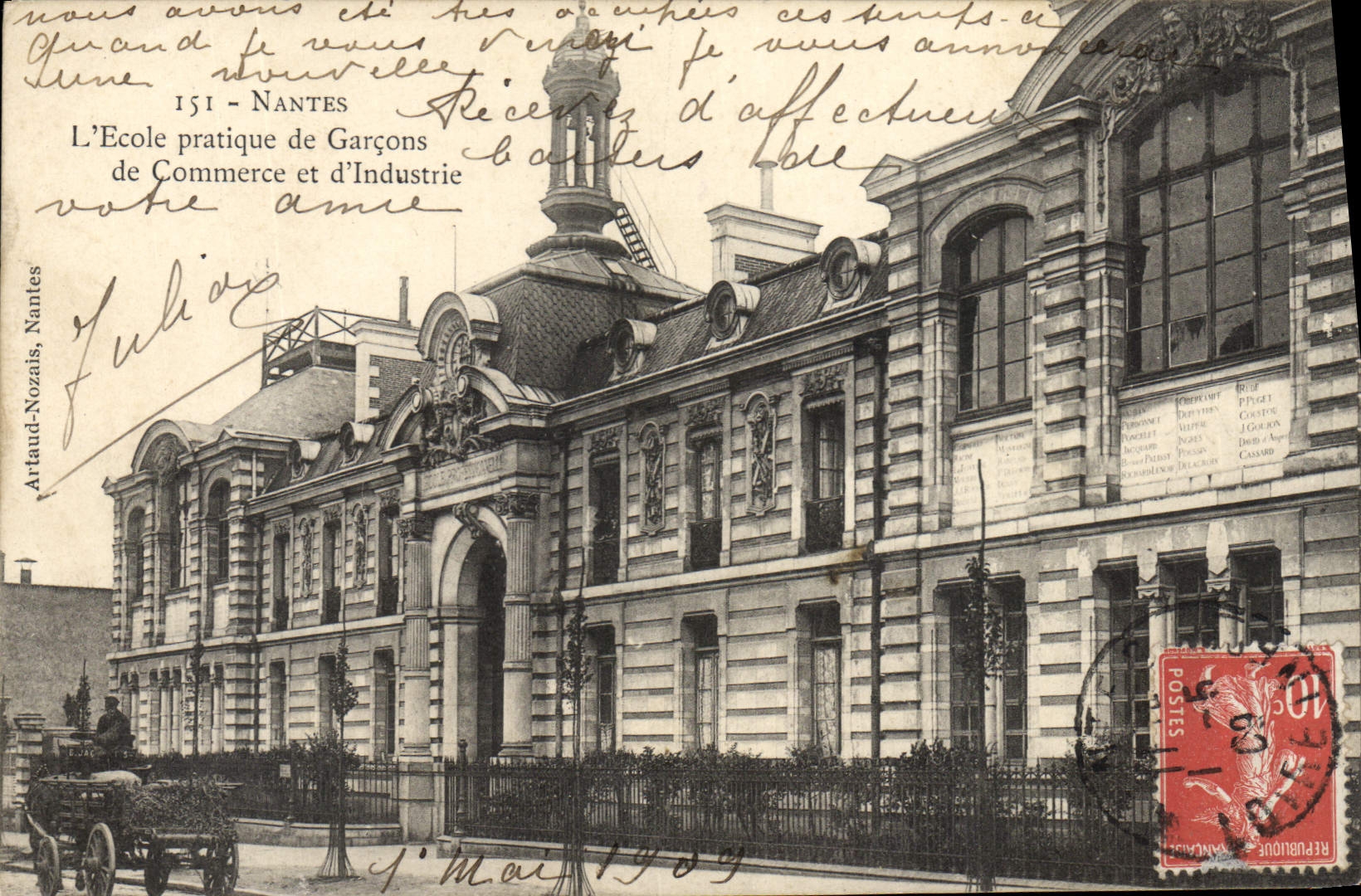 VINTAGE POSTCARD Nantes the school practices boys of trade and industry