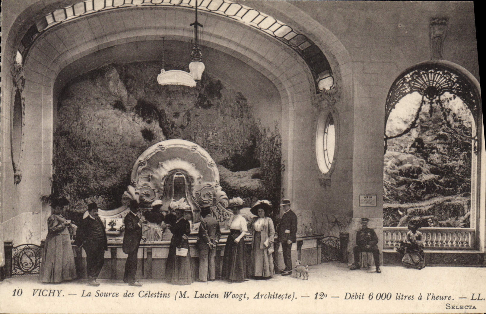 CPA Thermalisme Vichy La source des Celestins
