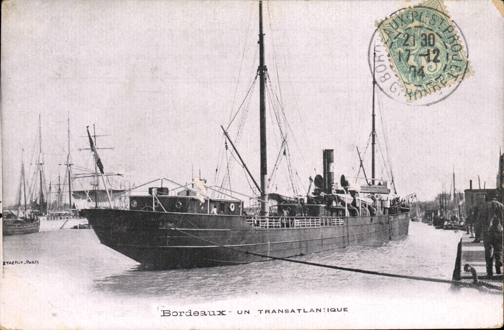 CPA Bateau Paquebot Bordeaux Un transatlantique 