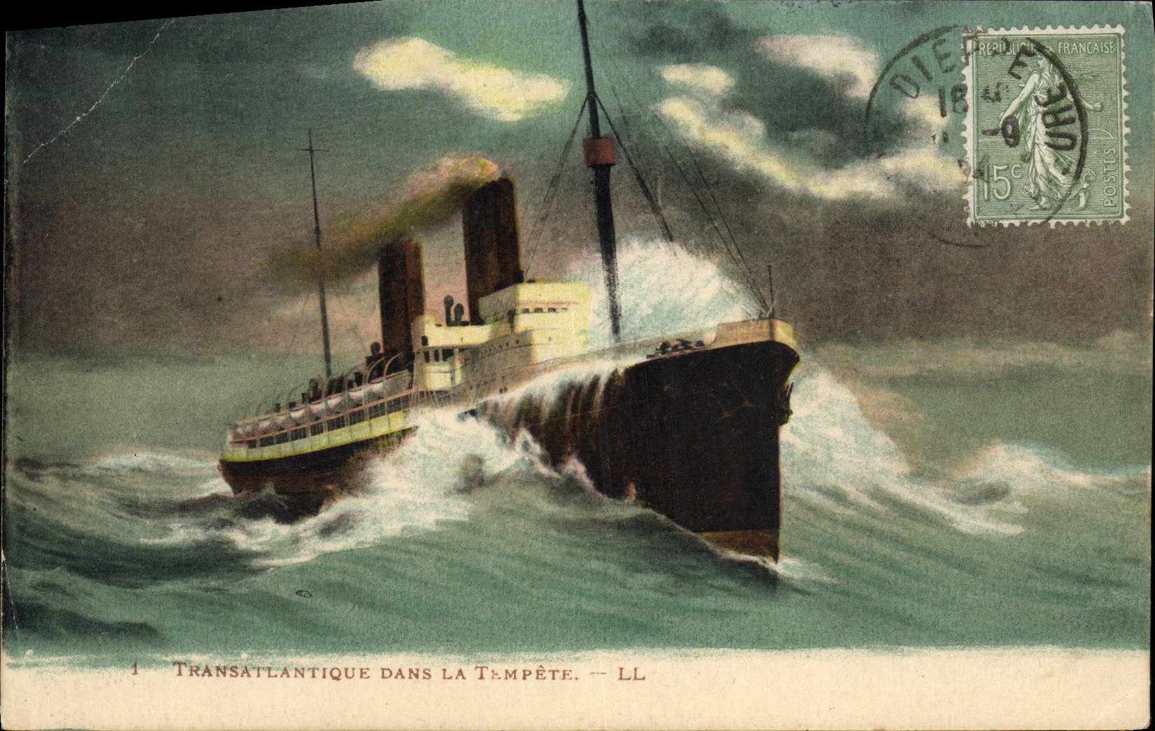 CPA Bateau Paquebot Transatlantique dans la tempete