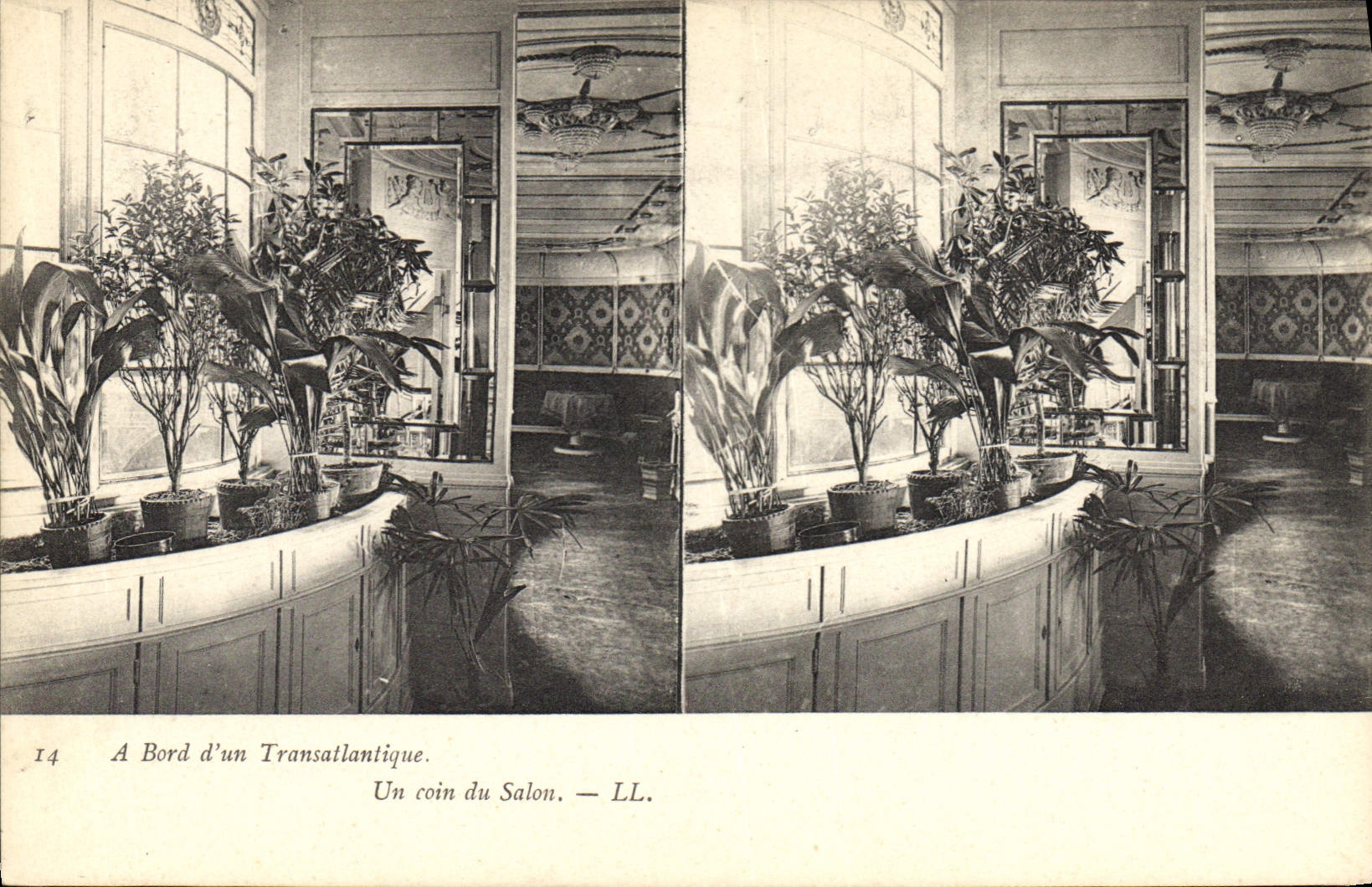 CPA Bateau Paquebot Transatlantique Un coin du salon 