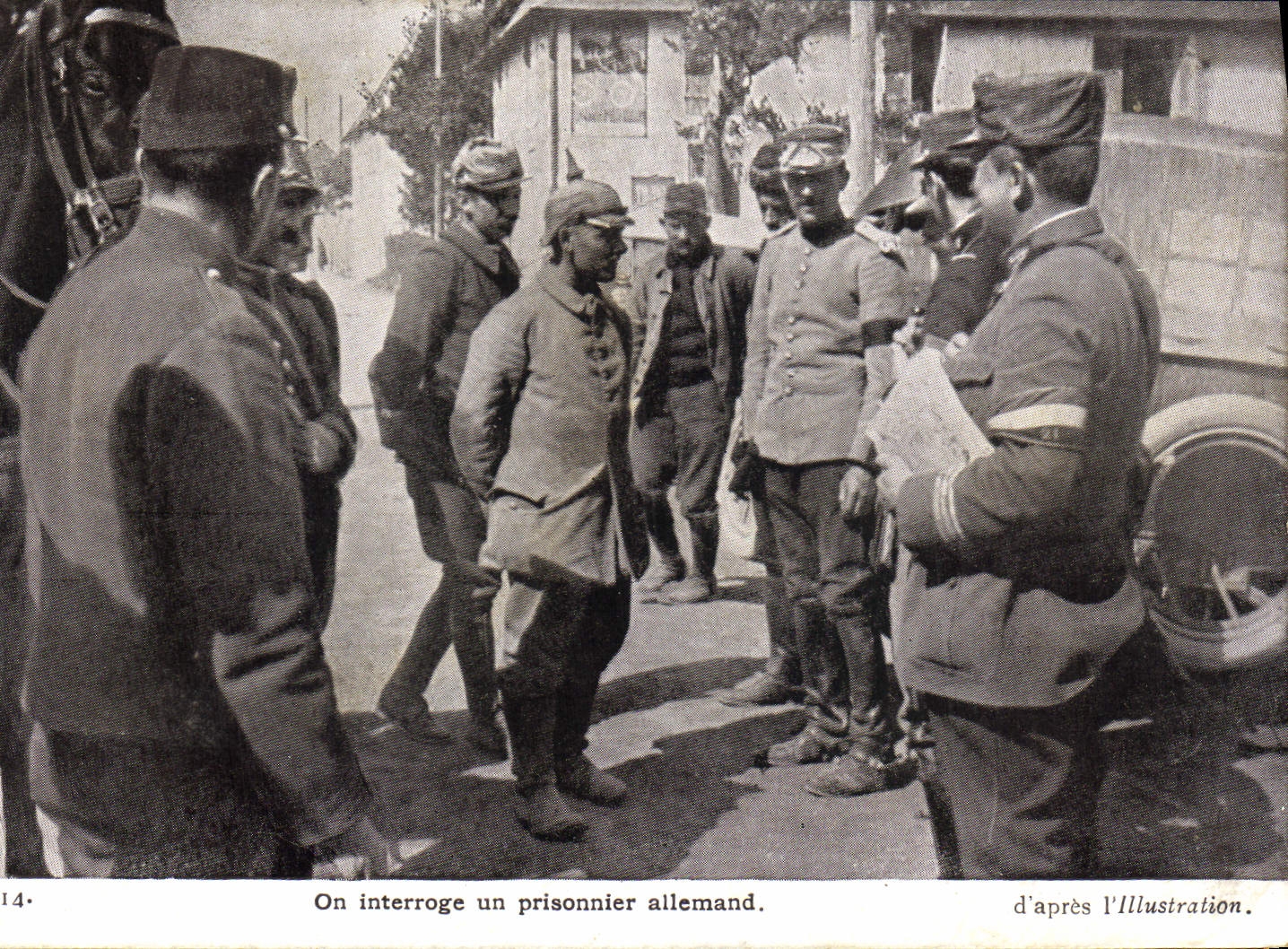 La POSTAL Militaria uno de la VENDIMIA pregunta a preso alemán