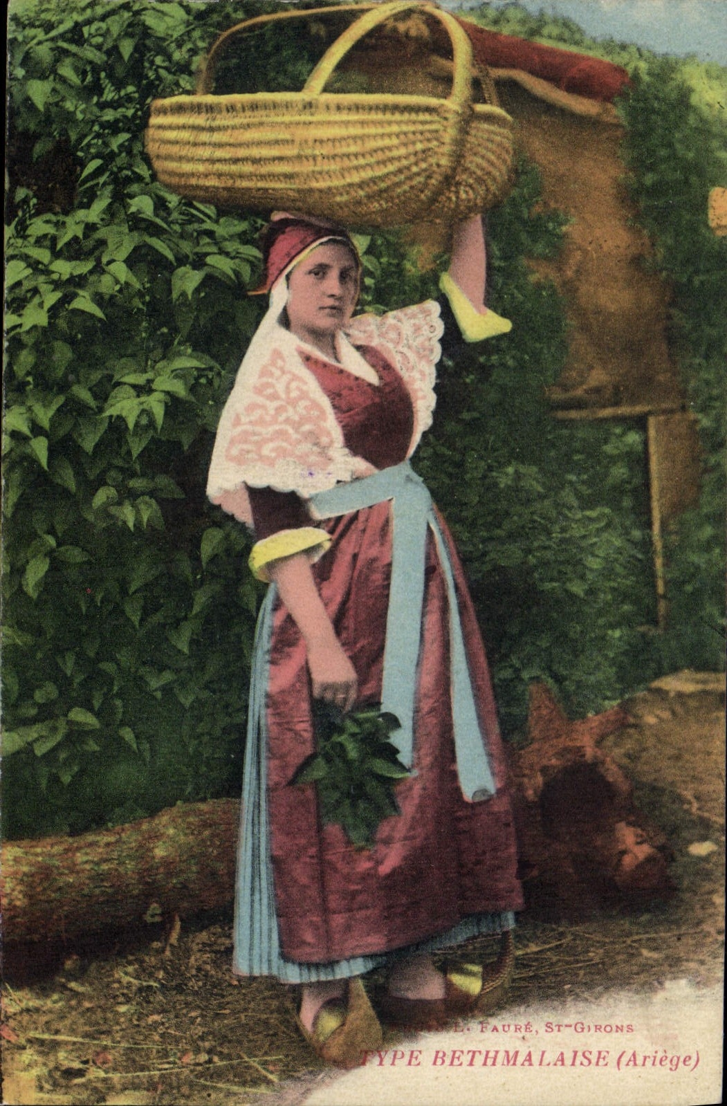 CPA Folklore Type Bethmalaise Ariege