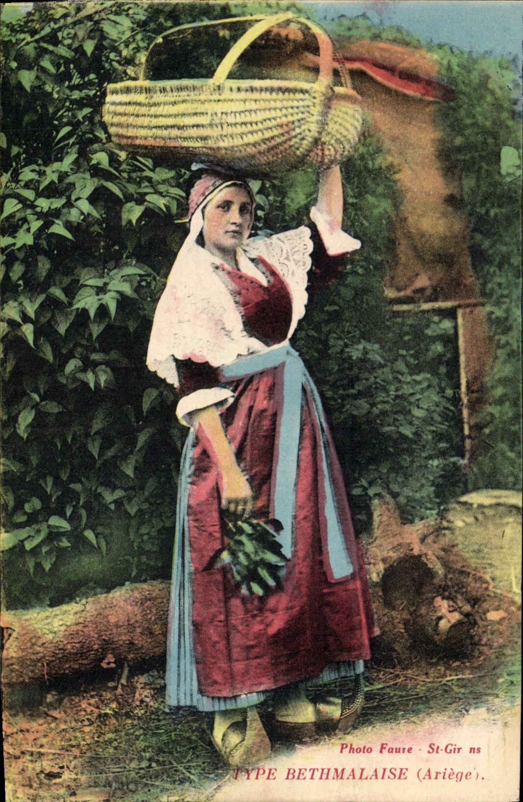 CPA Folklore Type Bethmalaise Ariege