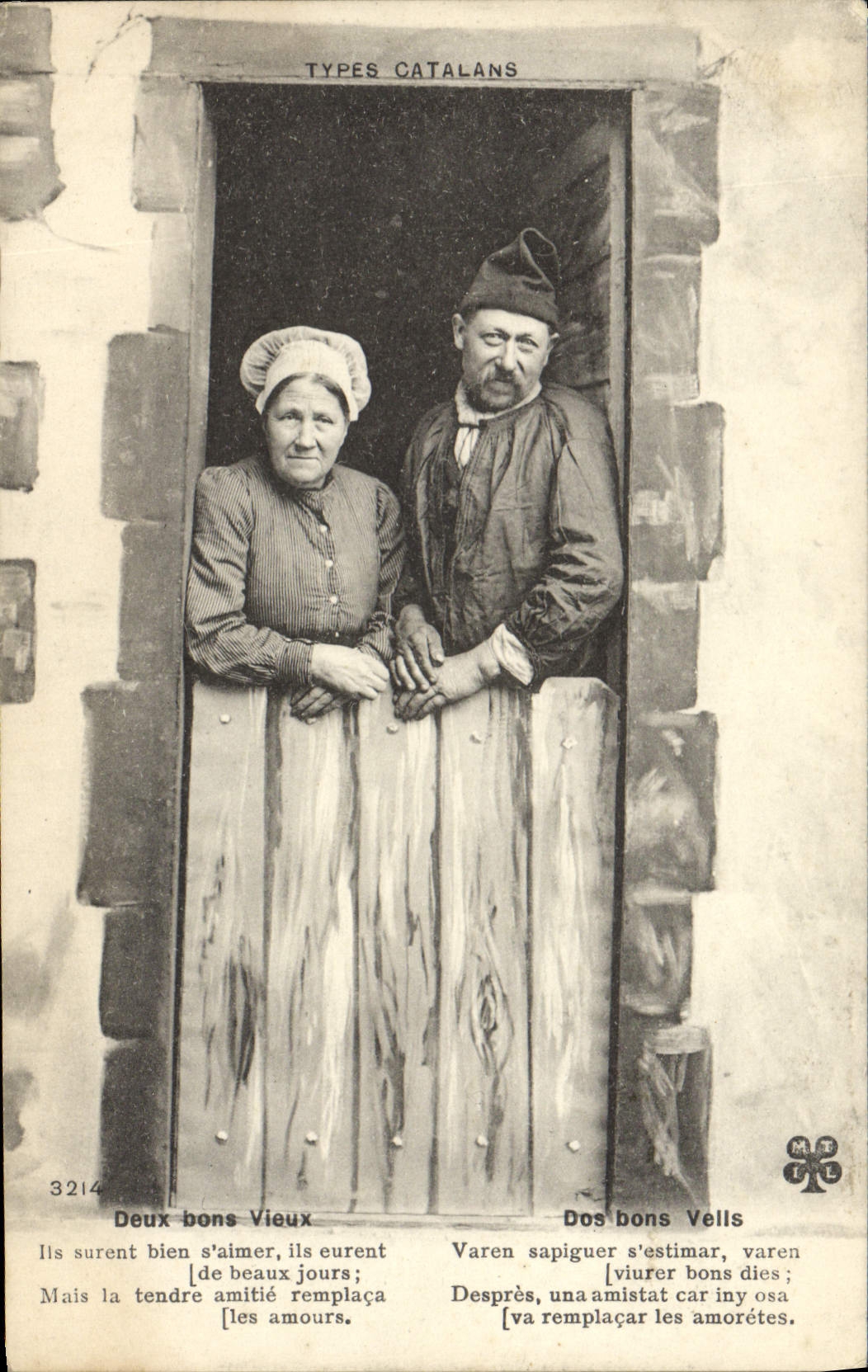 CPA Folklore Types Catalans Deux bons vieux 