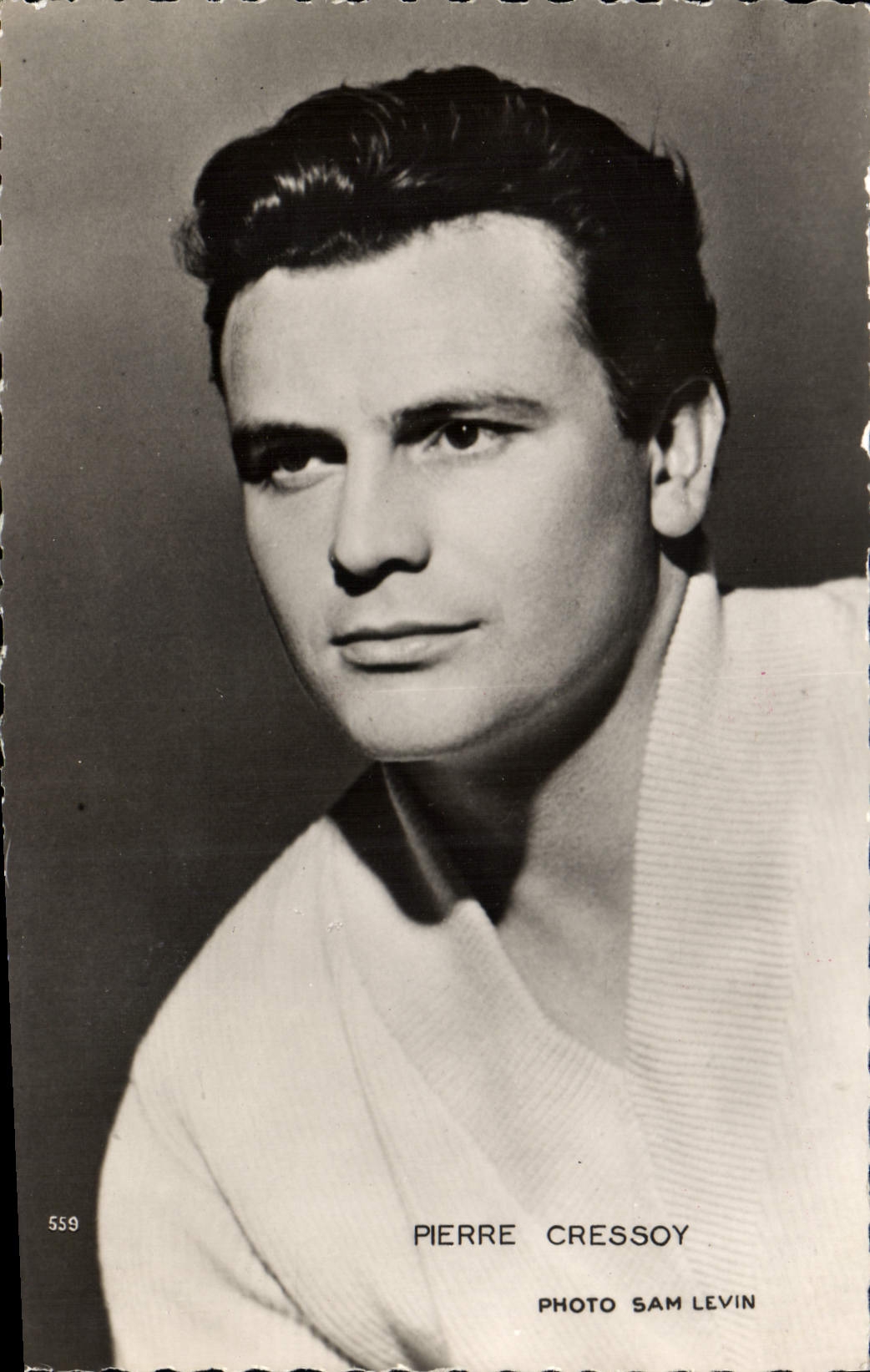 MODERN CARD Cinema Pierre Cressoy