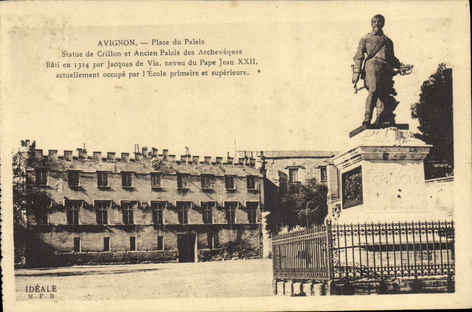 Lugares de Avignon de la POSTAL de la VENDIMIA de Palsis estatua de Crillon y del paladar viejo de los arzobispos