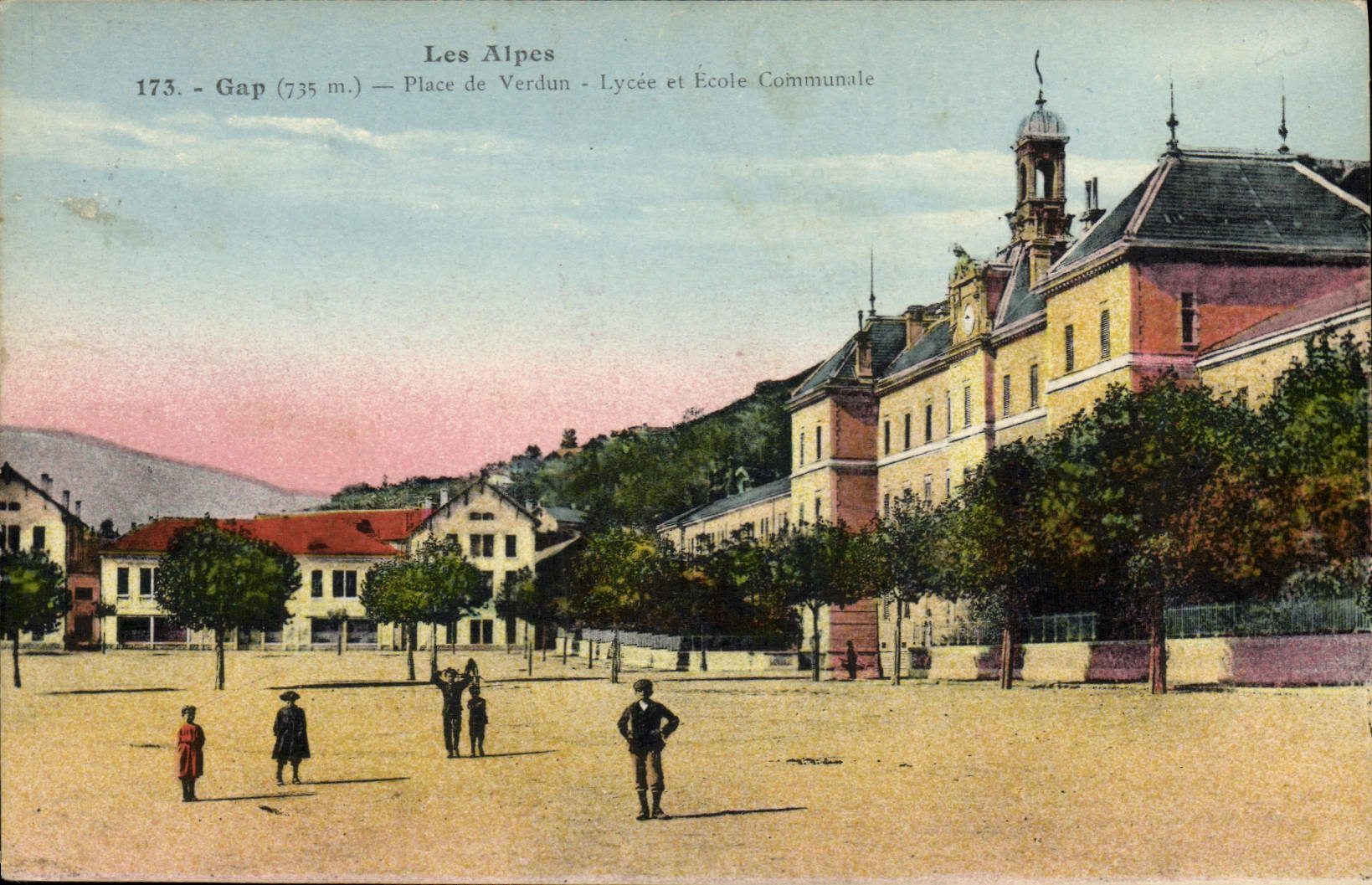 Lugares del boquete de Ecole de la POSTAL de la VENDIMIA del licéo de Verdún y de la escuela primaria