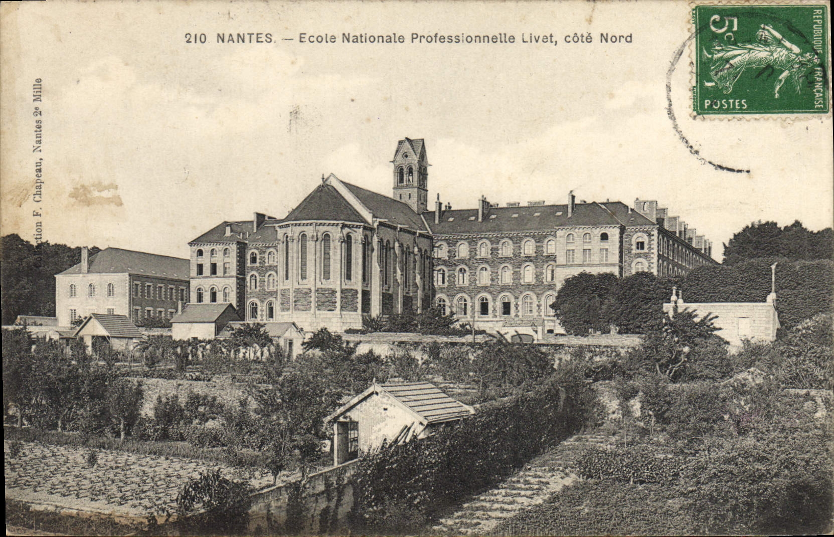 CPA Ecole Nantes Ecole nationale professionnelle Livat