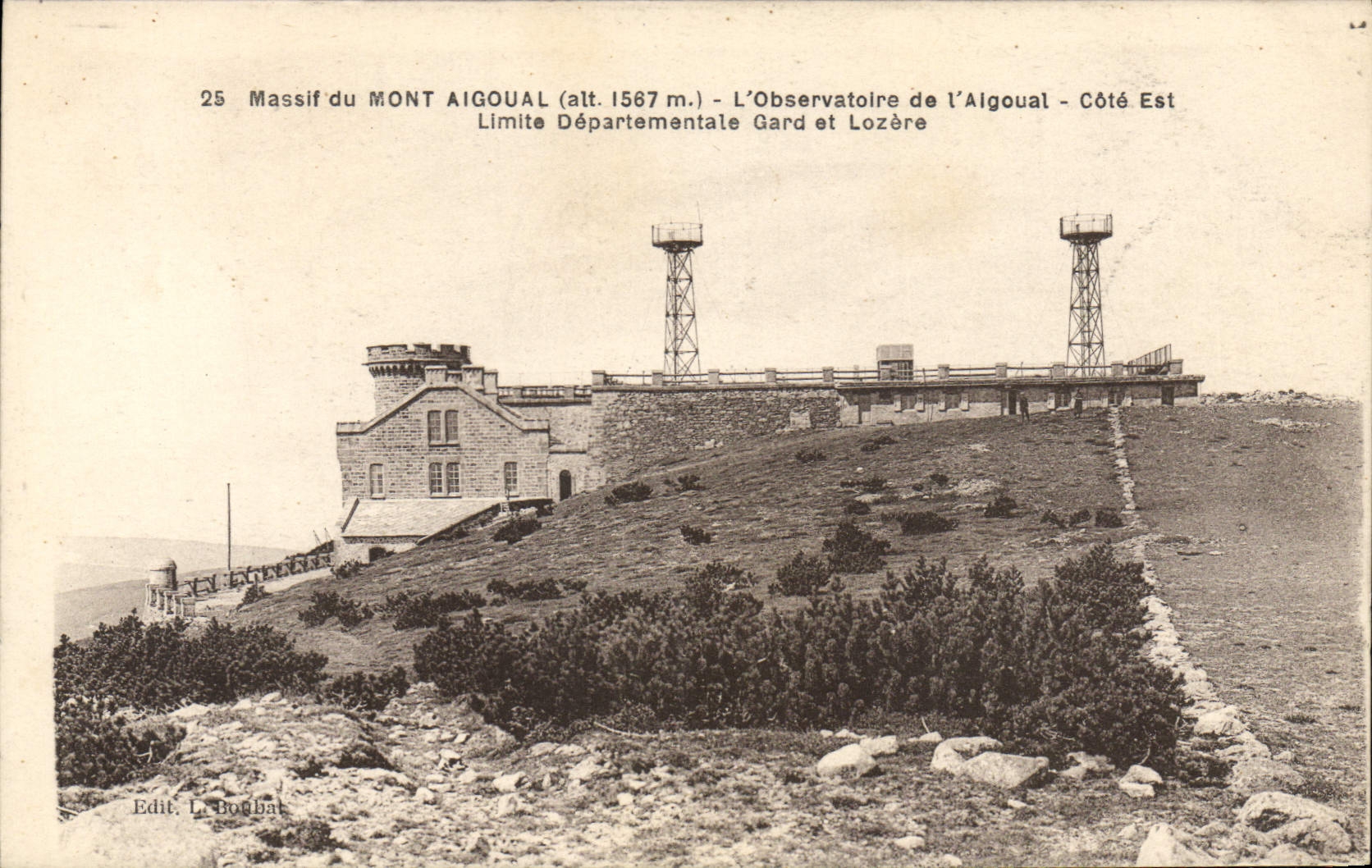 CPA Massif Du Mont Aigoual L'Observatoire De I'Aigoual Cote Est