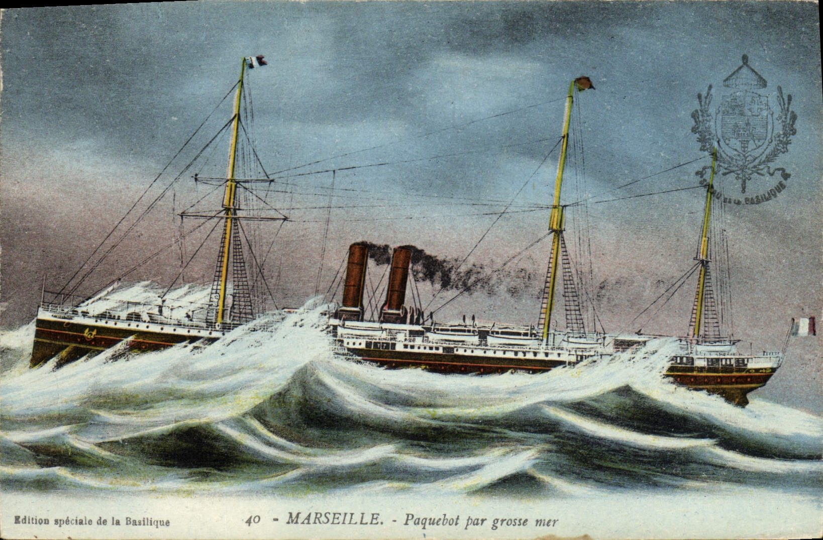 CPA Bateau Paquebot par grosse mer Marseille