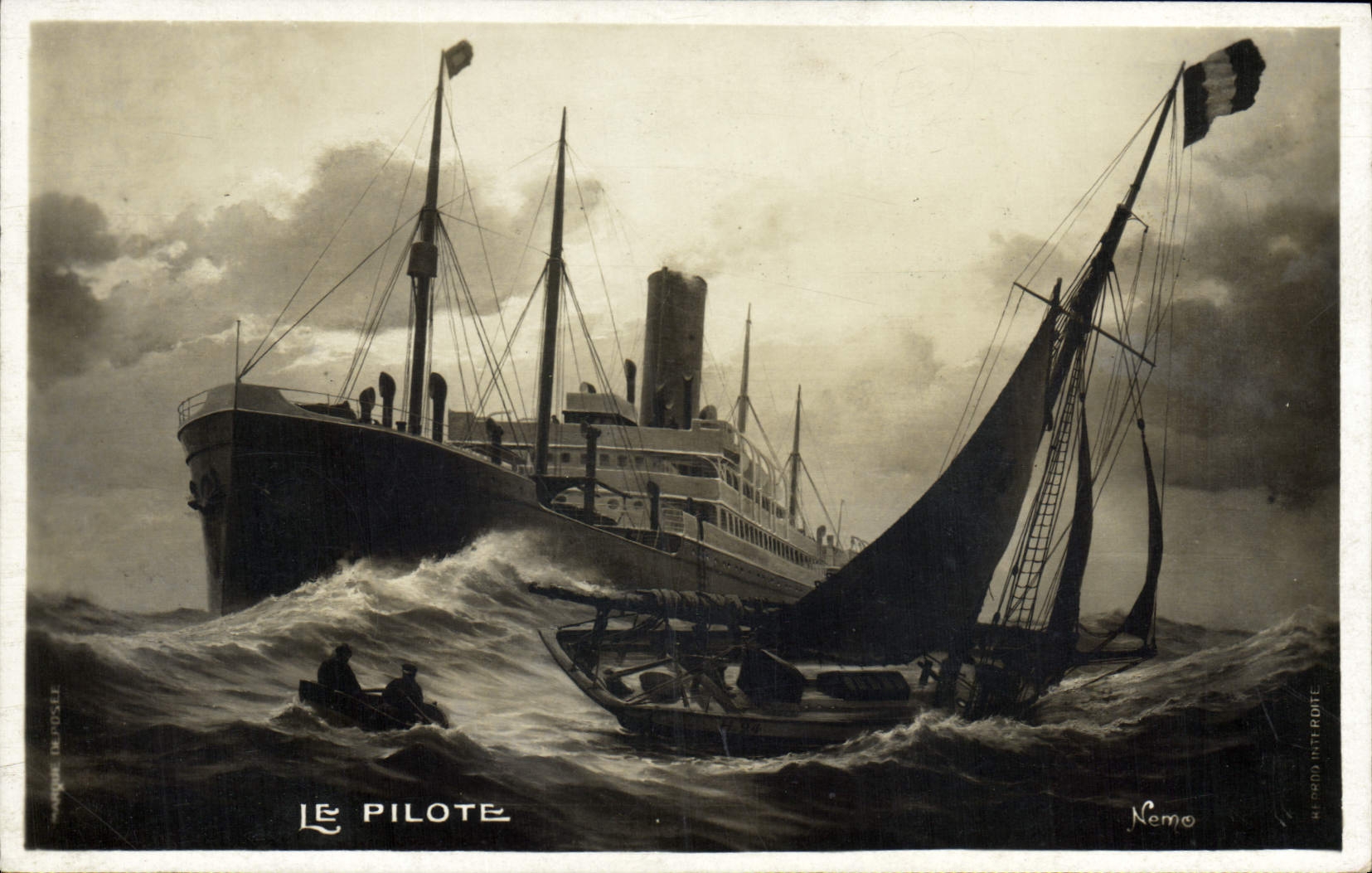 CPA Bateau Paquebot Le pilote