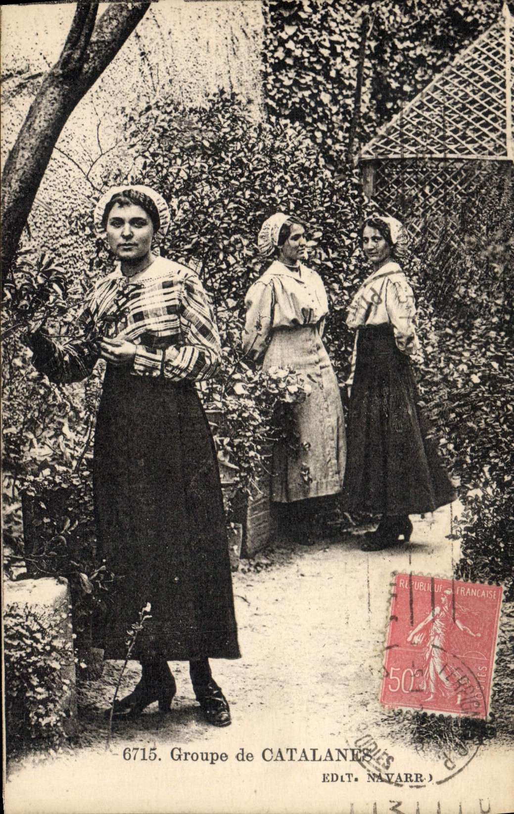 CPA Folklore Groupe de catalanes 