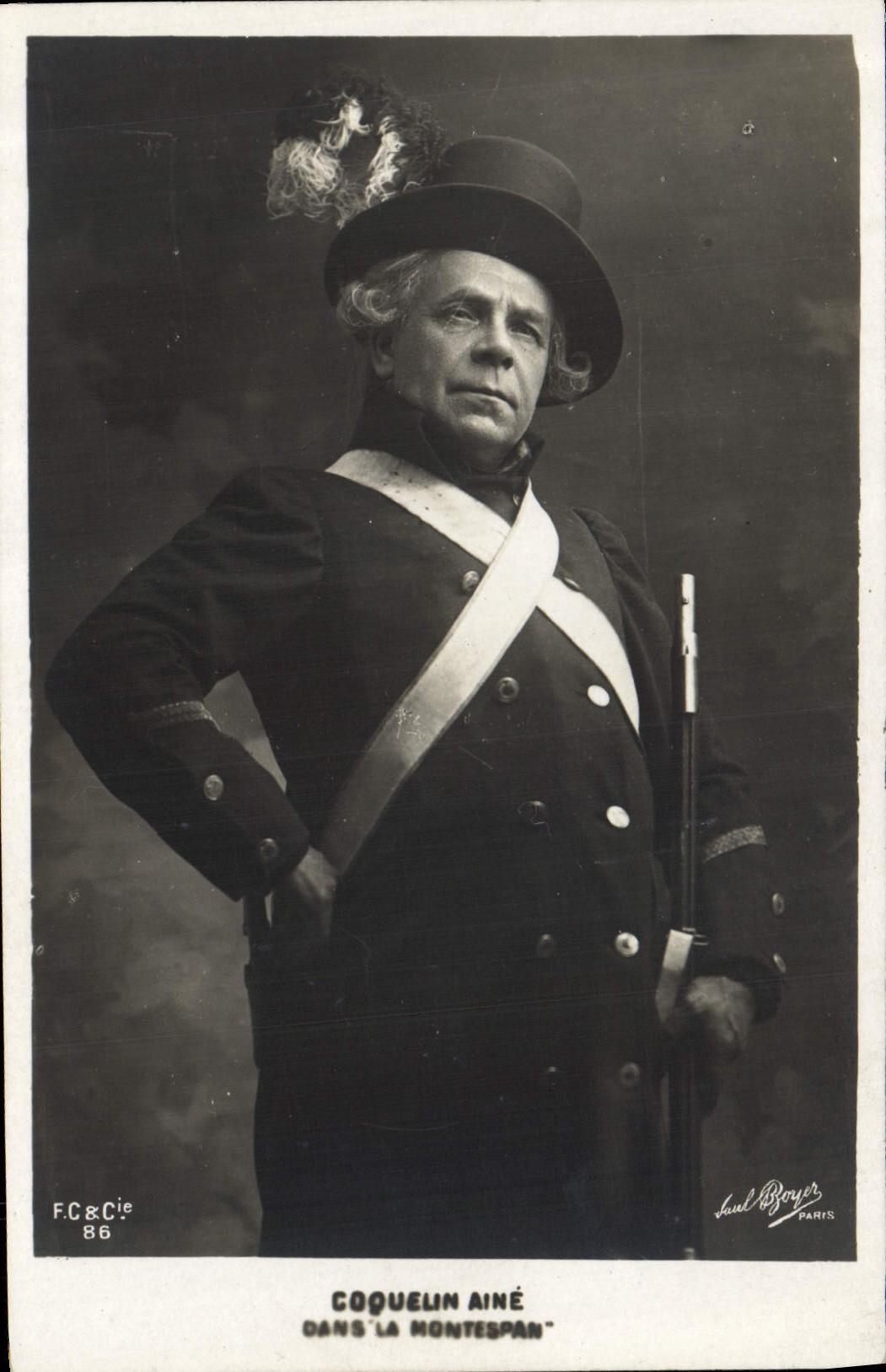 MODERN CARD Cinema Coquelin Likes in Montespan