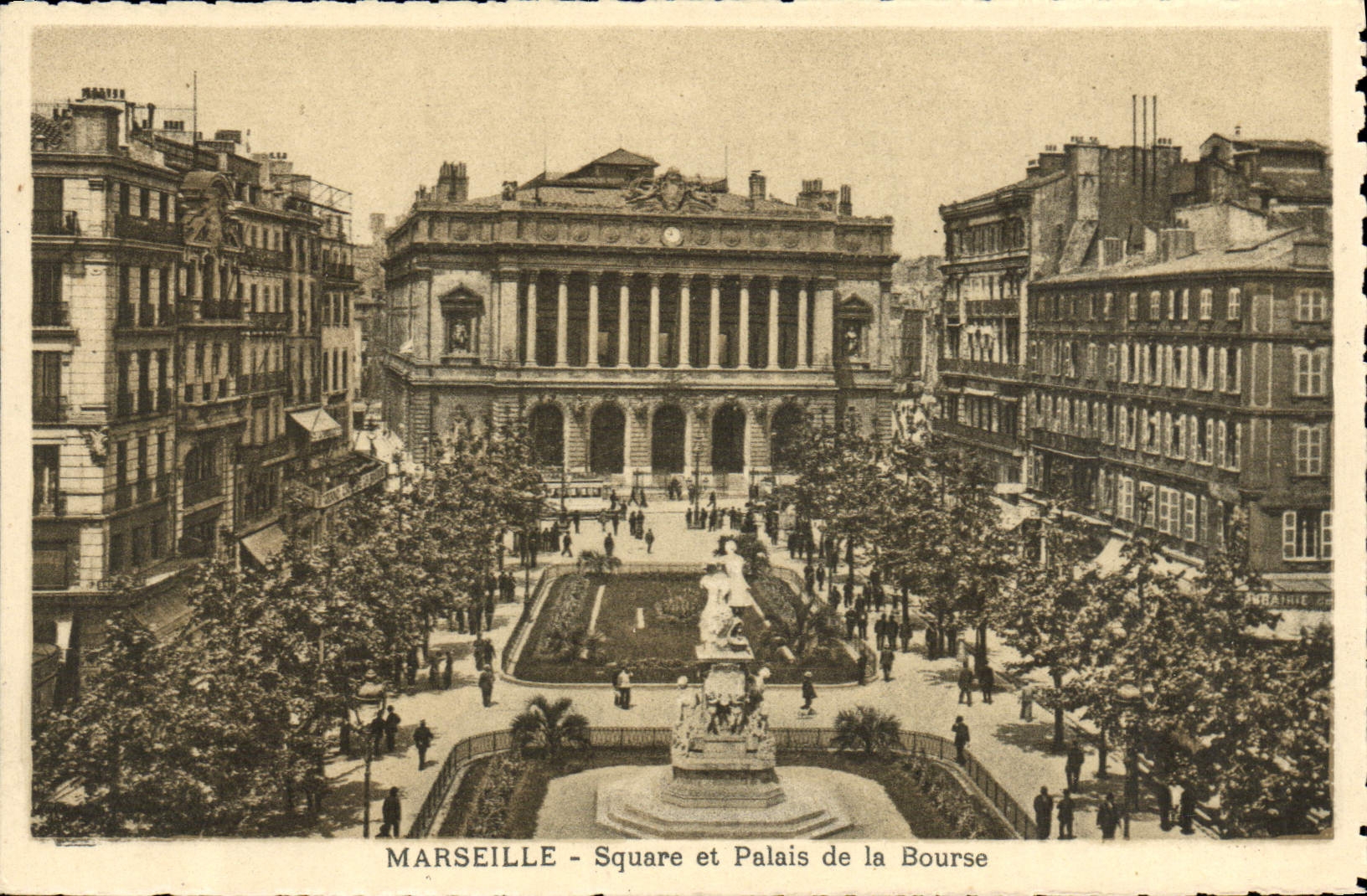 CPA Marseille Square Et Palais De La Bourse