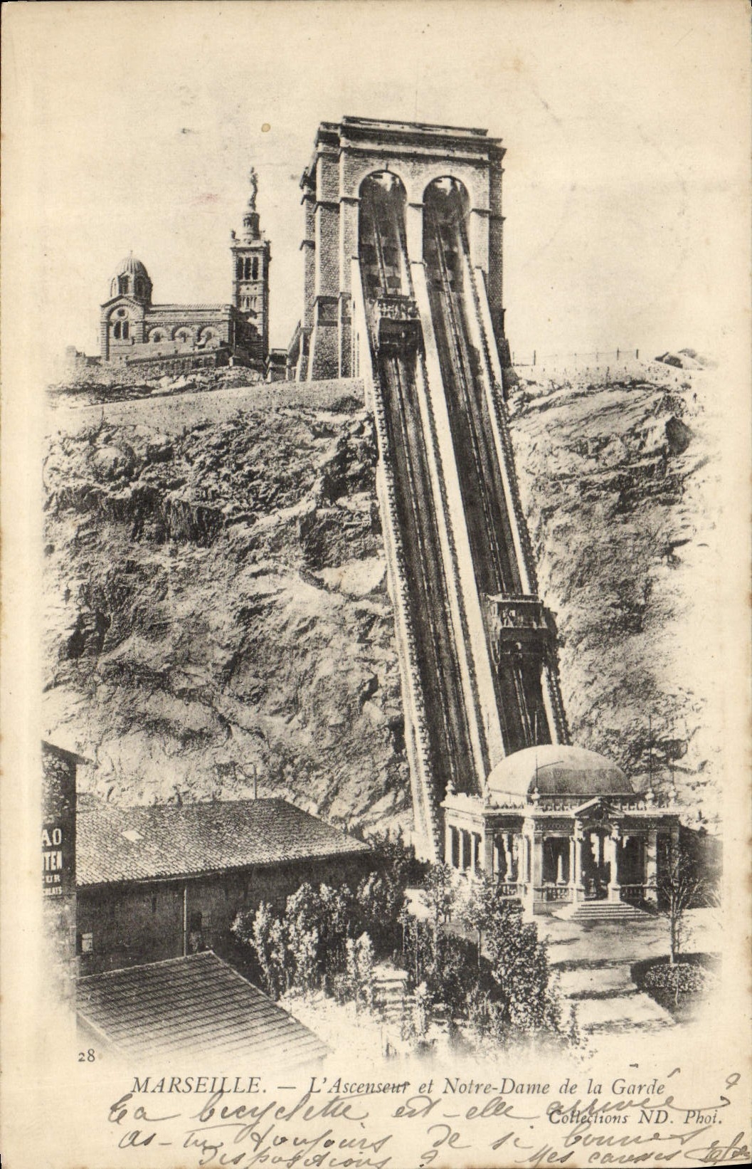 CPA Marseille L'Ascenseur Et Notre Dame De la Garde