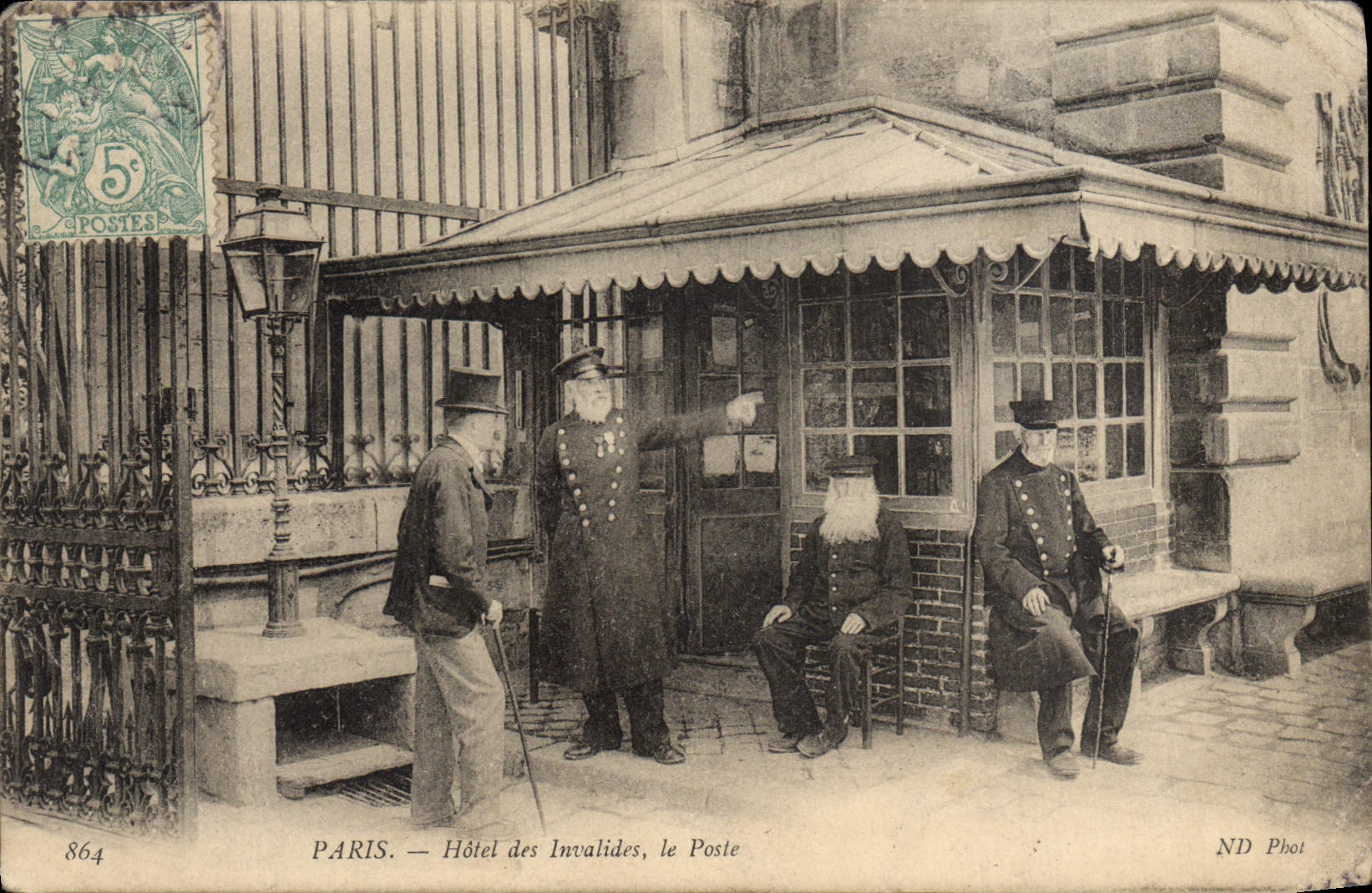 CPA Militaria Hotel des Invalides Paris Le Poste 