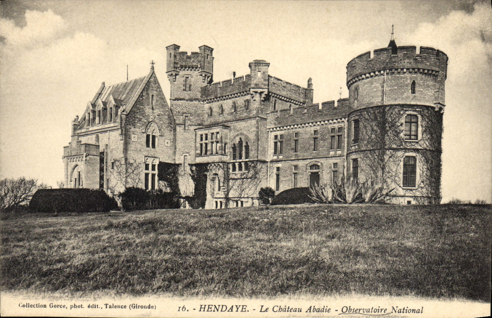 CPA Hendaye Le Chateau Abbatie Observatoire national