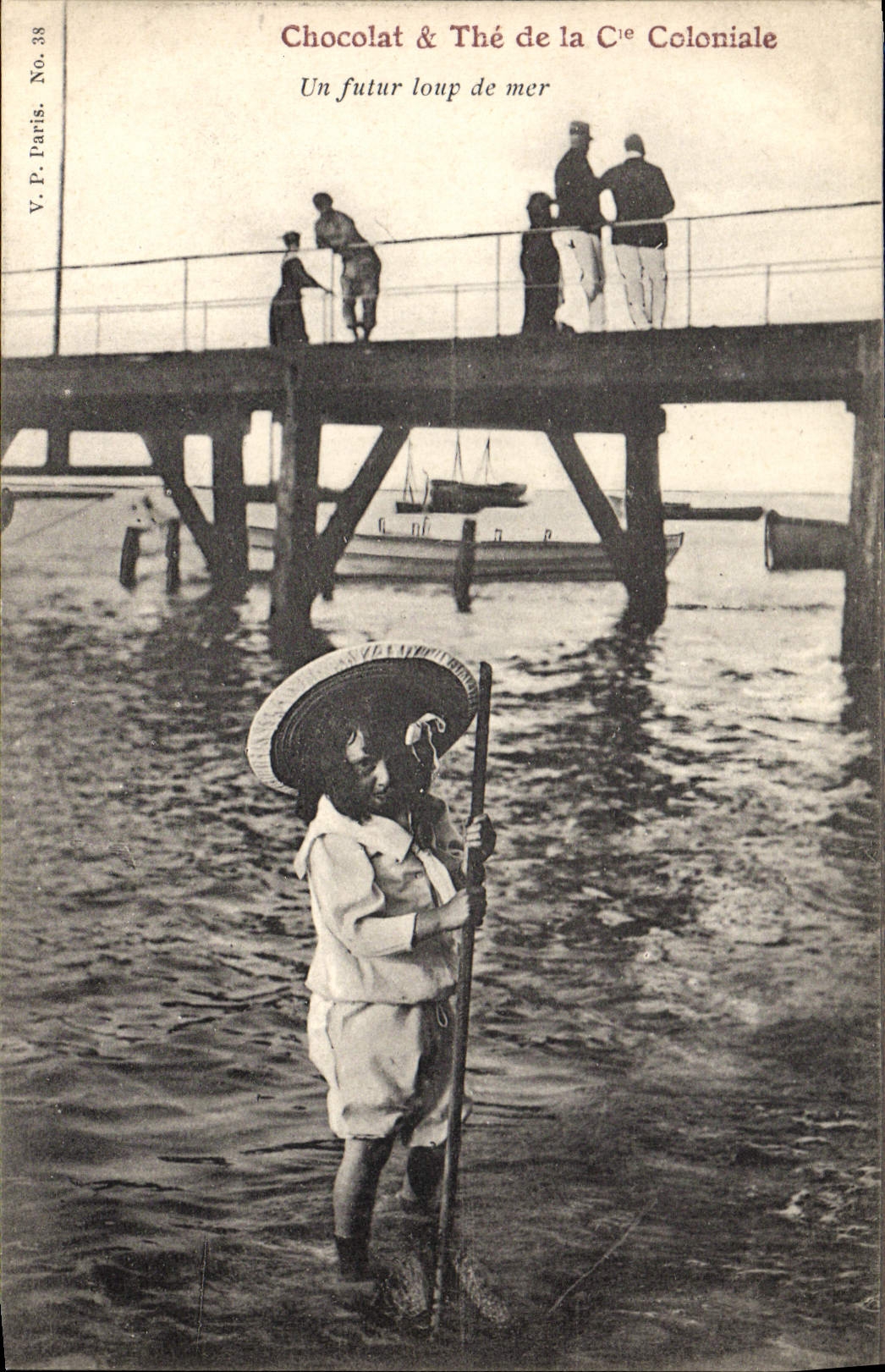 VINTAGE POSTCARD Folklore Bathing suit Child a future old seaman