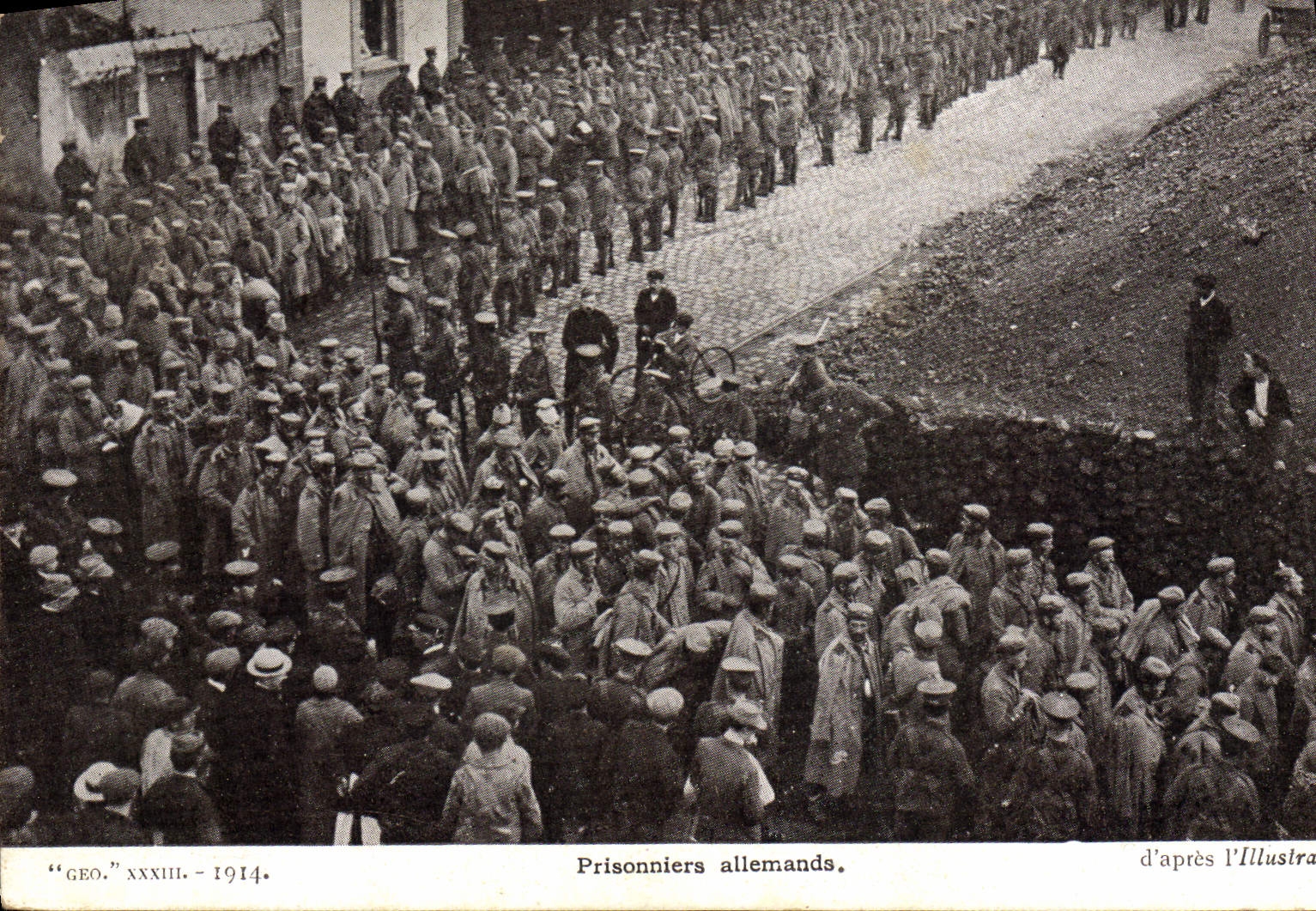 CPA Militaria Prisonniers allemands 