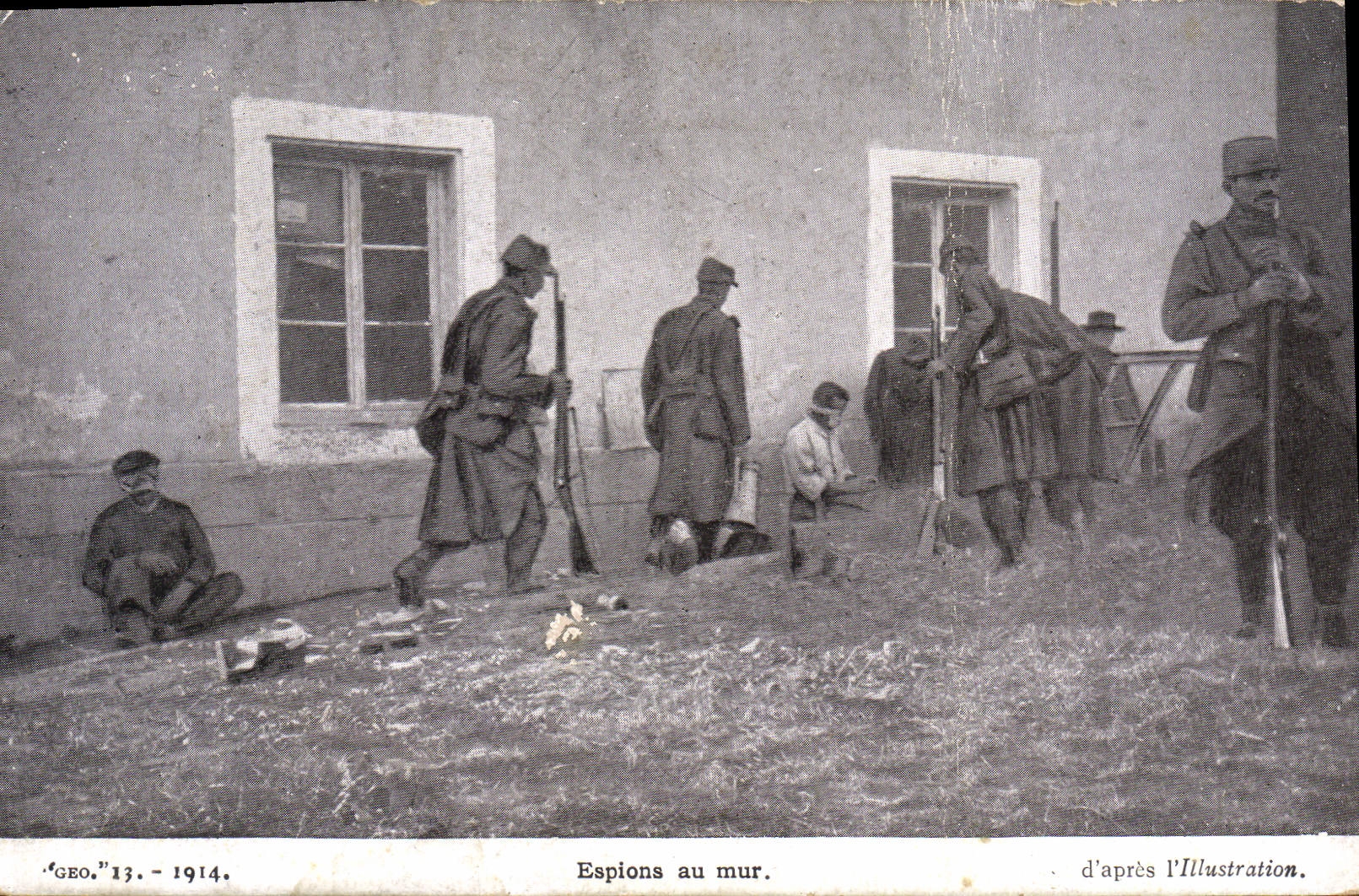 VINTAGE POSTCARD Militaria Spies with the wall