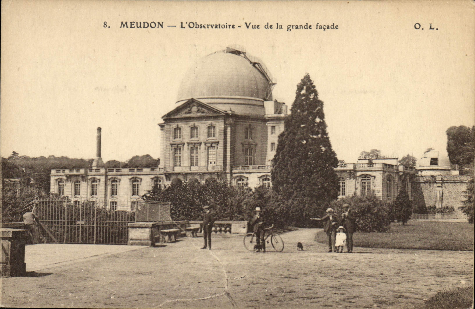 CPA Astronomie Meudon L'Observatoire Vue de la grande facade 