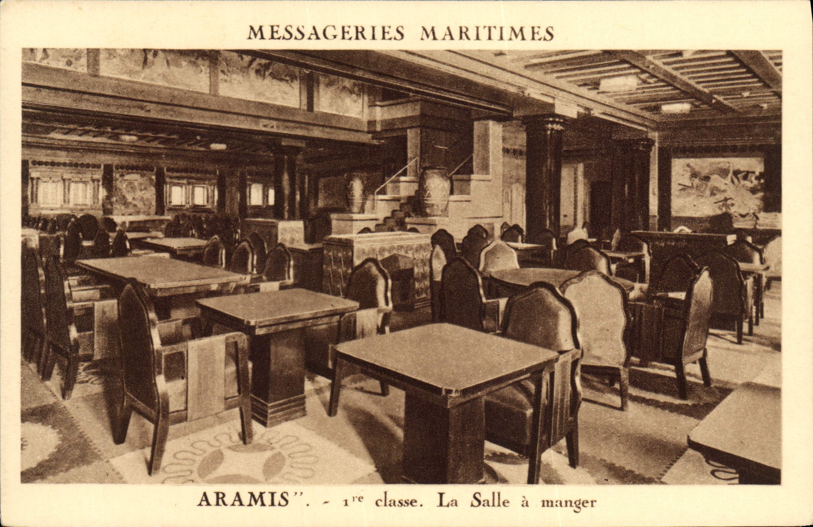 CPA Bateau Paquebot Messageries Maritimes Aramis La salle a manger