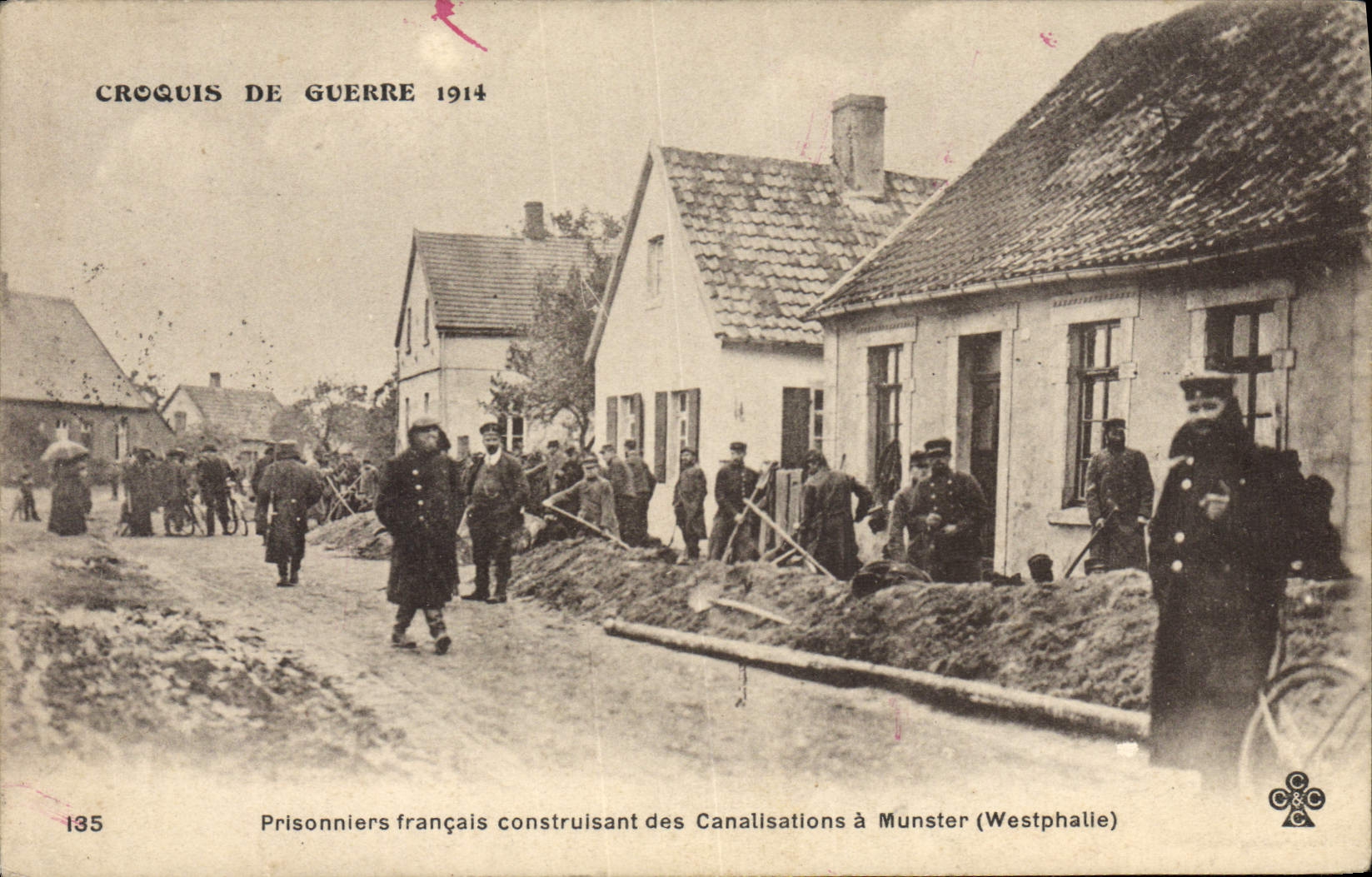 CPA Militaria Prisonniers francais construisant des canalisations a Munster Westphalie 
