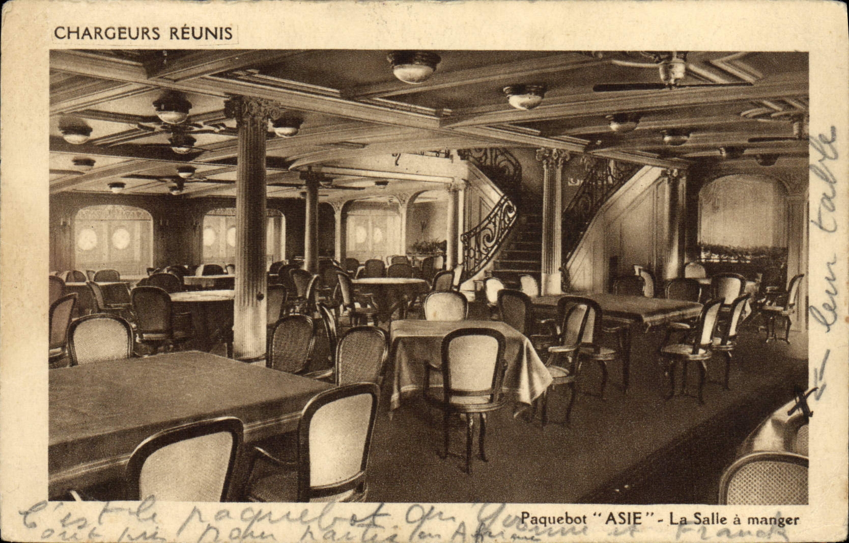 CPA Bateau Chargeurs reunis Paquebot Asie La salle a manger