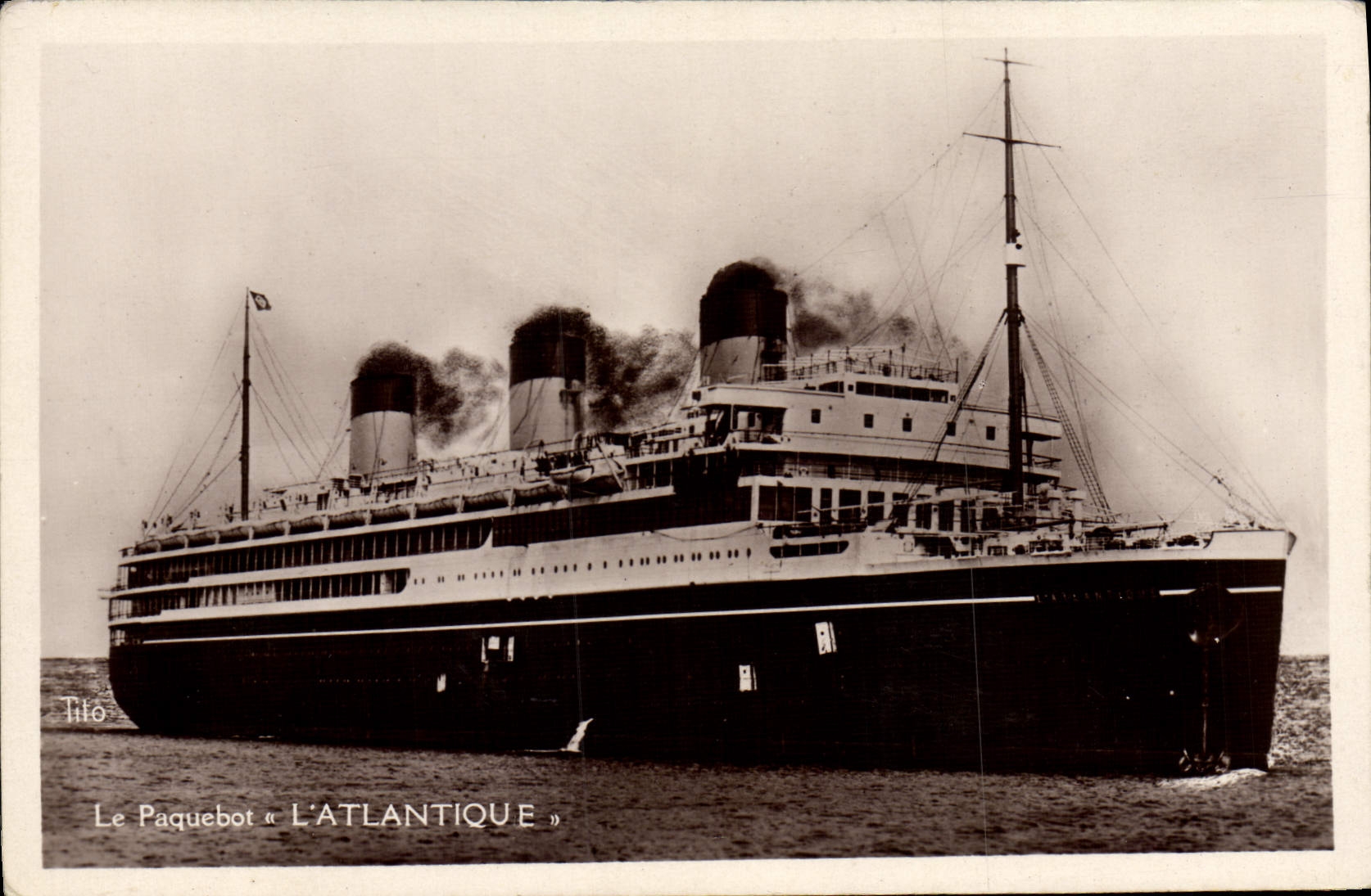 VINTAGE POSTCARD Boat Steamer the Atlantic