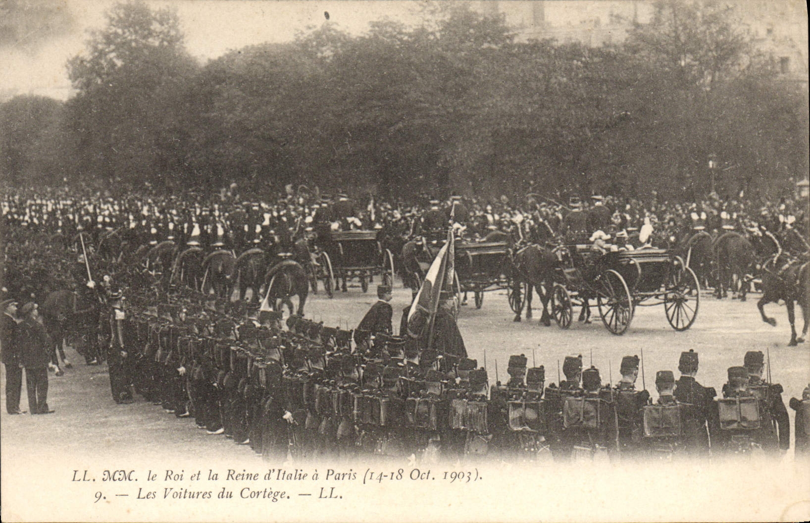 CPA MM le roi et la reine d'Italie 1903 Les voitures du cortege 