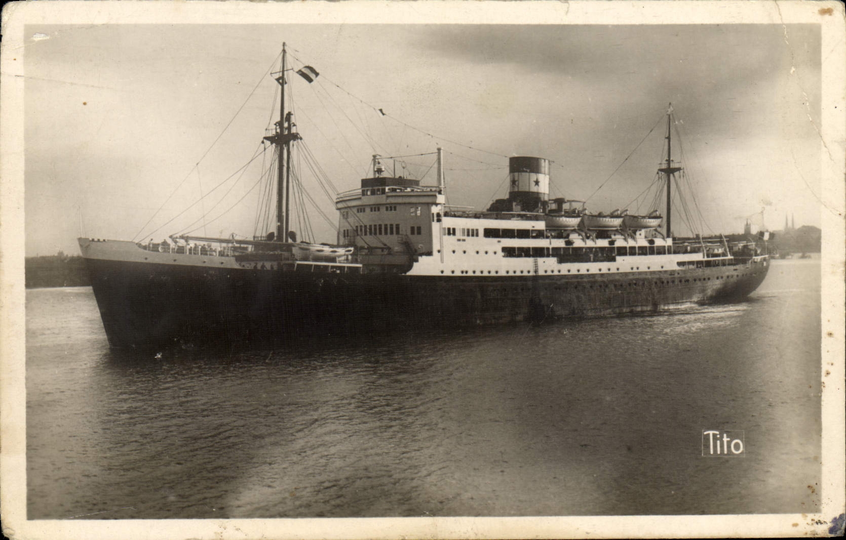 VINTAGE POSTCARD Boat Brazza Steamer of the Company of the Brought together Chargers