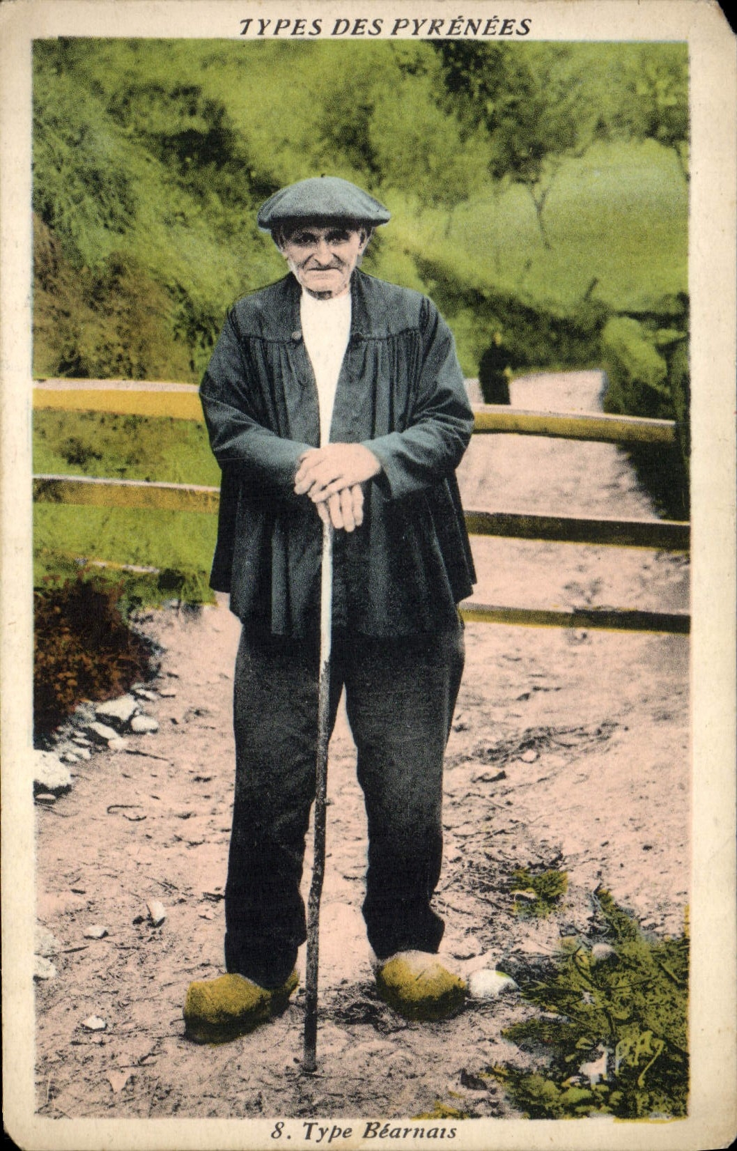 CPA Pyrenees Type Bearnais Folklore