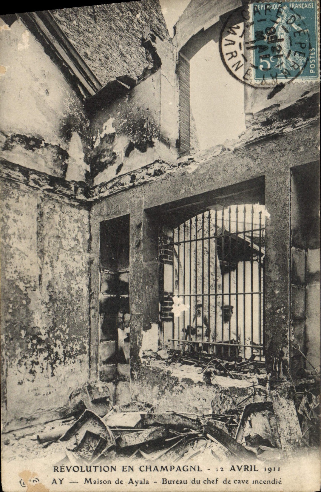 CPA Revolution de Champagne 12 avril 1911 Ay Mission de Ayala Bureau du chef de cave incendie TOP
